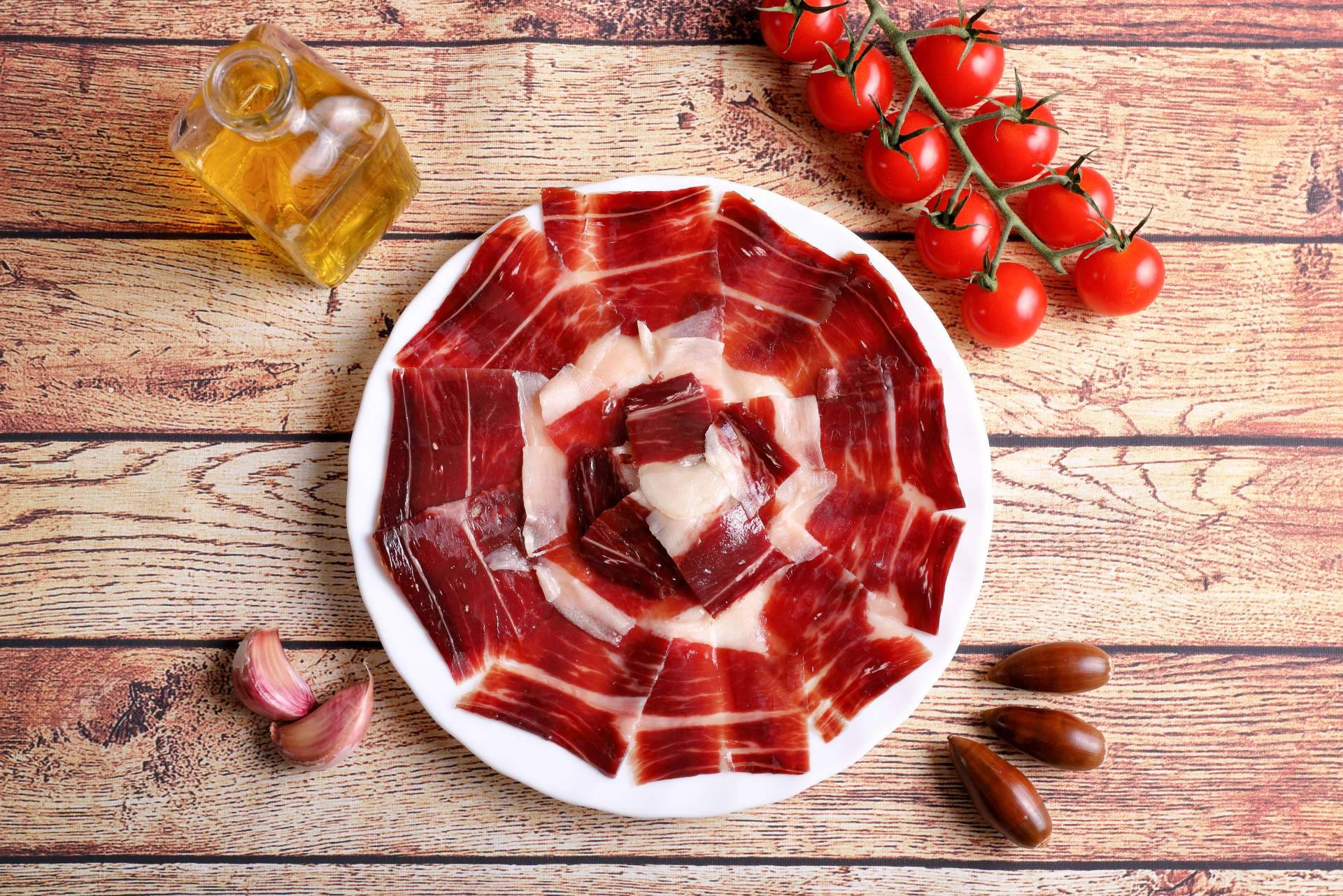 Los jamones ibéricos de bellota de Bendita Extremadura