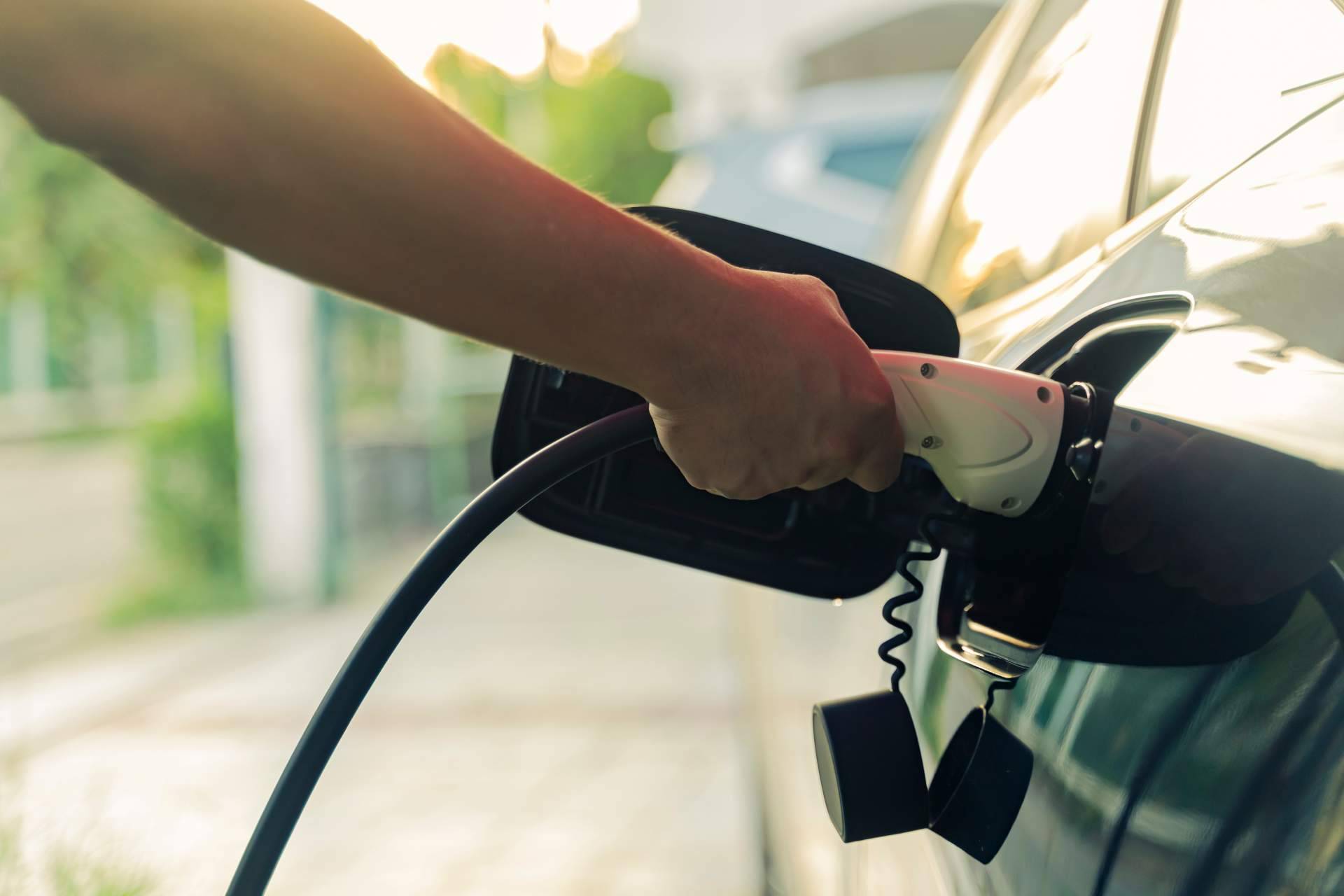La adaptación de Atlántica Garantía S.A. en el mercado de vehículos eléctricos de segunda mano