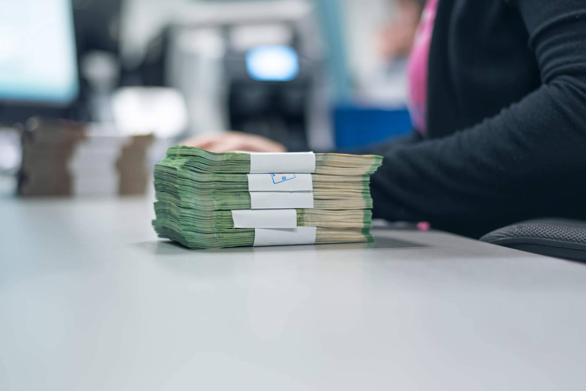 Union Credit and Guarantee ofrece asistencia para realizar operaciones bancarias internacionales