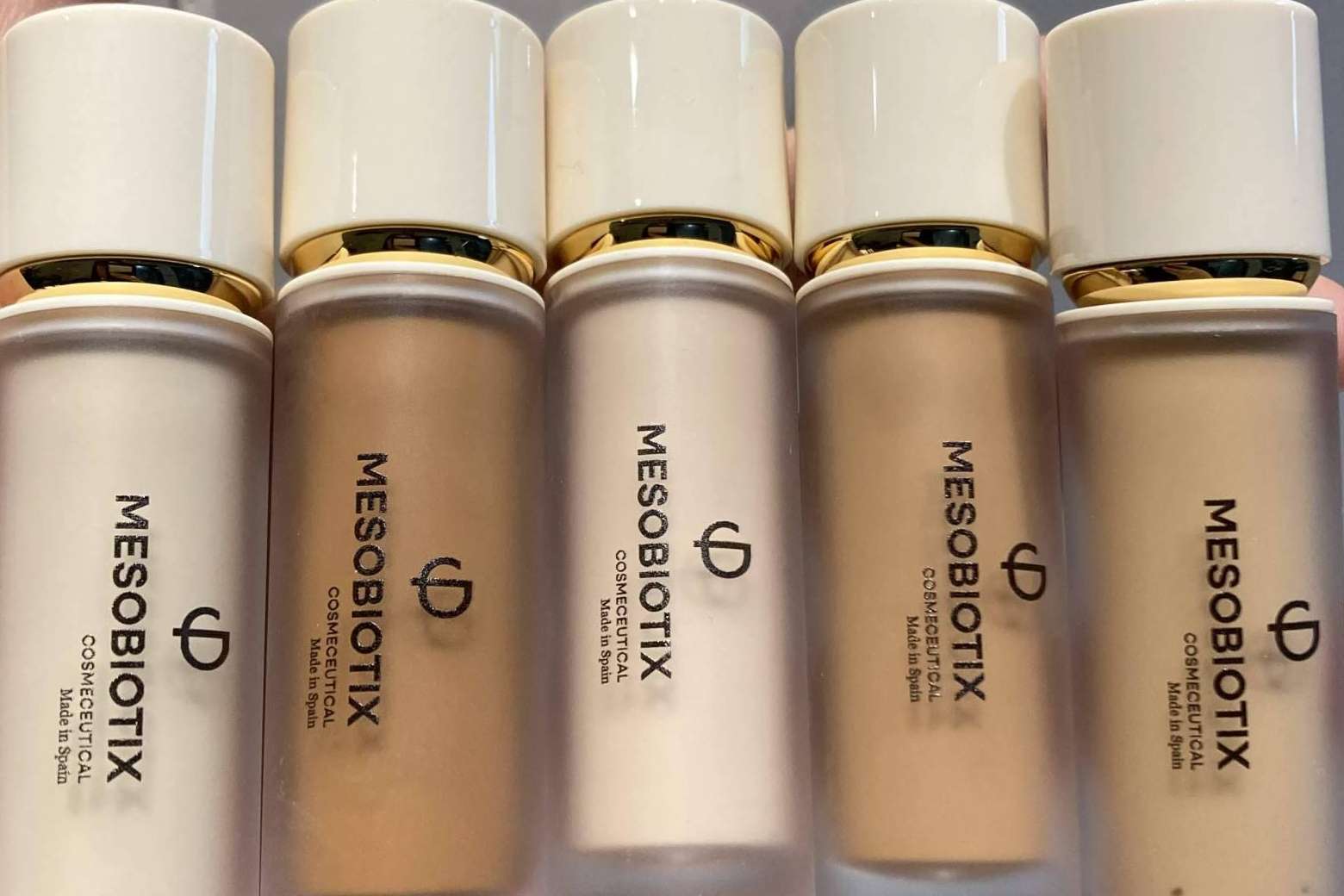 Mesobiotix Cosmeceutical, todos los detalles sobre la lujosa línea de maquillaje orgánico con principios activos