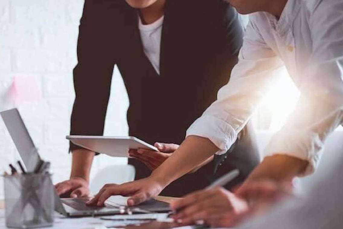 Tarifasluzpymes.com, ¿qué es un asesor energético para empresas y por qué será necesario en un futuro?