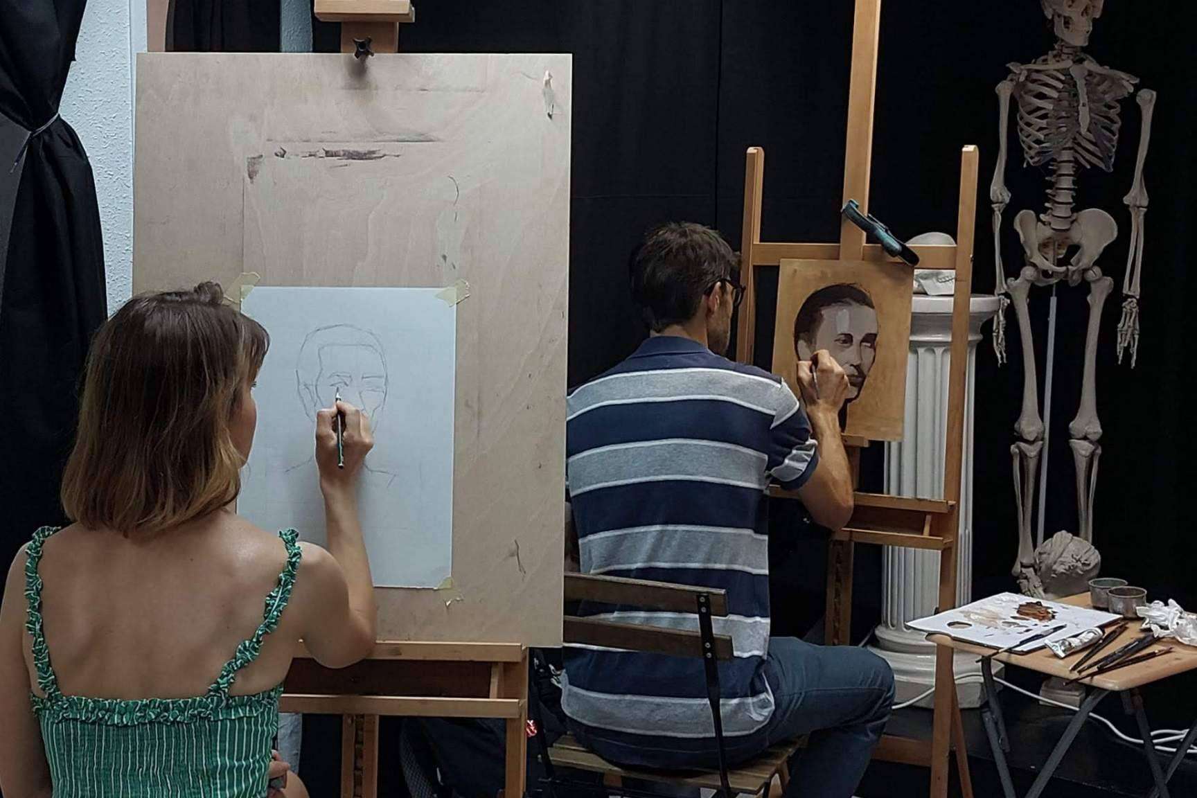 La academia de dibujo y pintura Estudio Ilógico presenta cursos para adultos para convertirse en artista