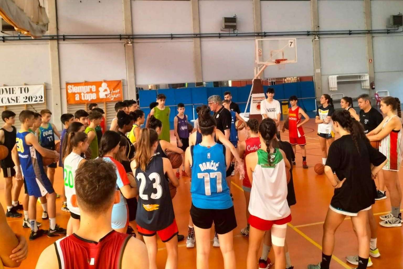 Los beneficios de entrar en el Campus Élite para practicar baloncesto