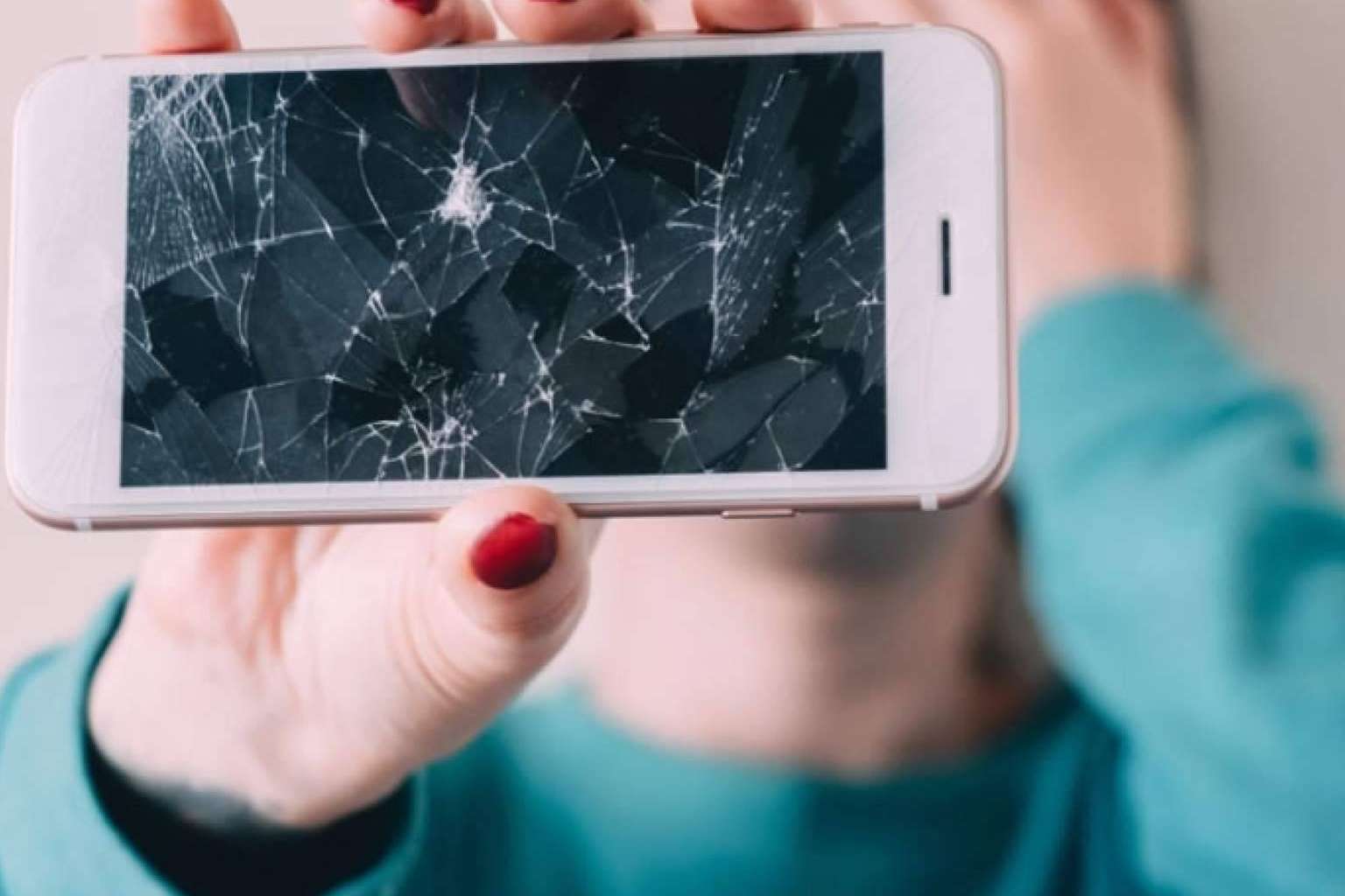 ¿Dónde llevar a cabo la reparación iPhone? Reparación iPhone Sevilla