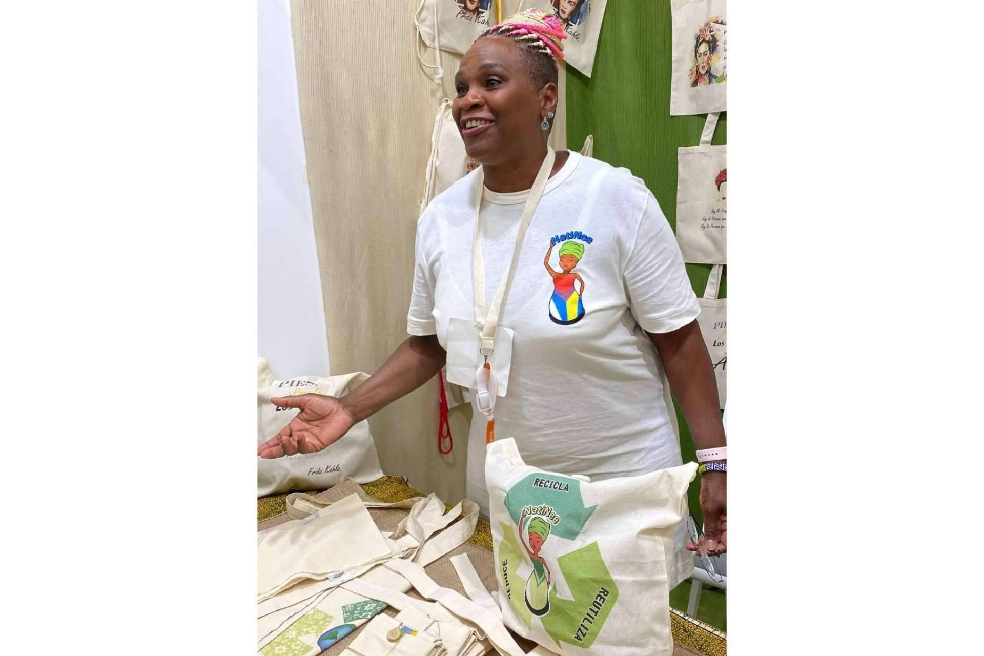 La bolsa reutilizable 100 % algodón de NatiNee Bags es un producto ecológico, sostenible y hecho de forma artesanal