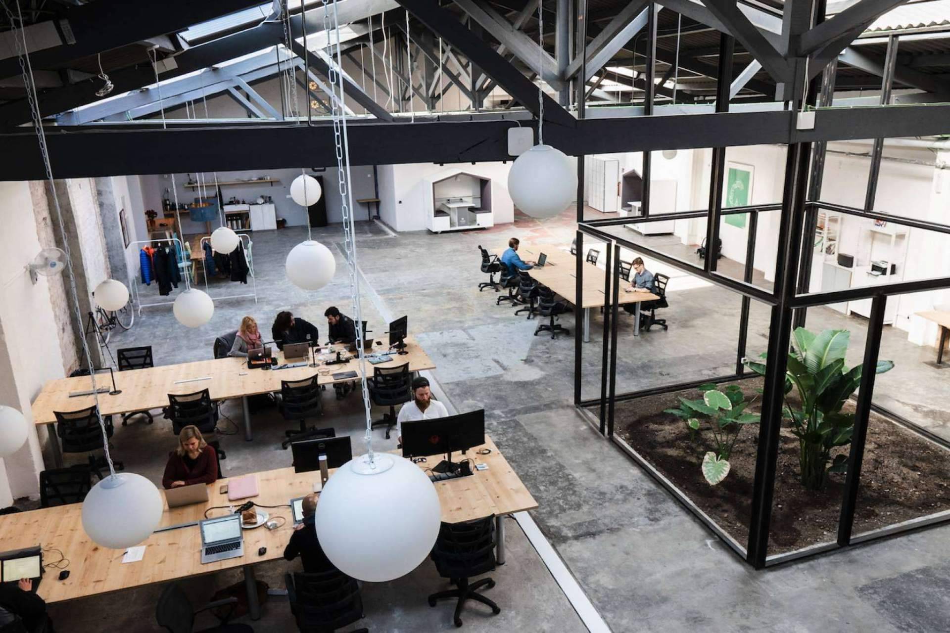 Encontrar oficinas en Barcelona de manera rápida con Sitandplug
