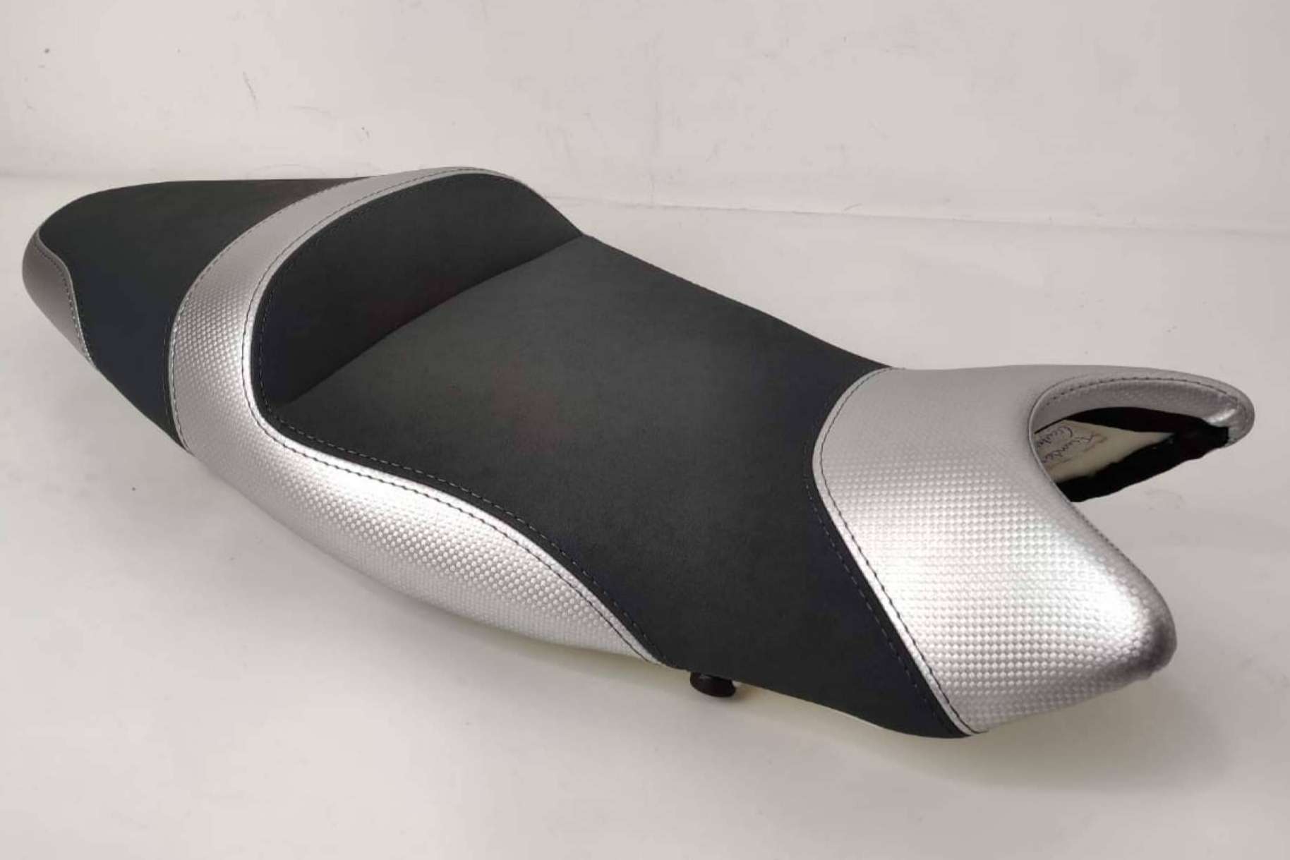 Asientos cómodos para moto para disfrutar de los viajes largos, en JM Fundas