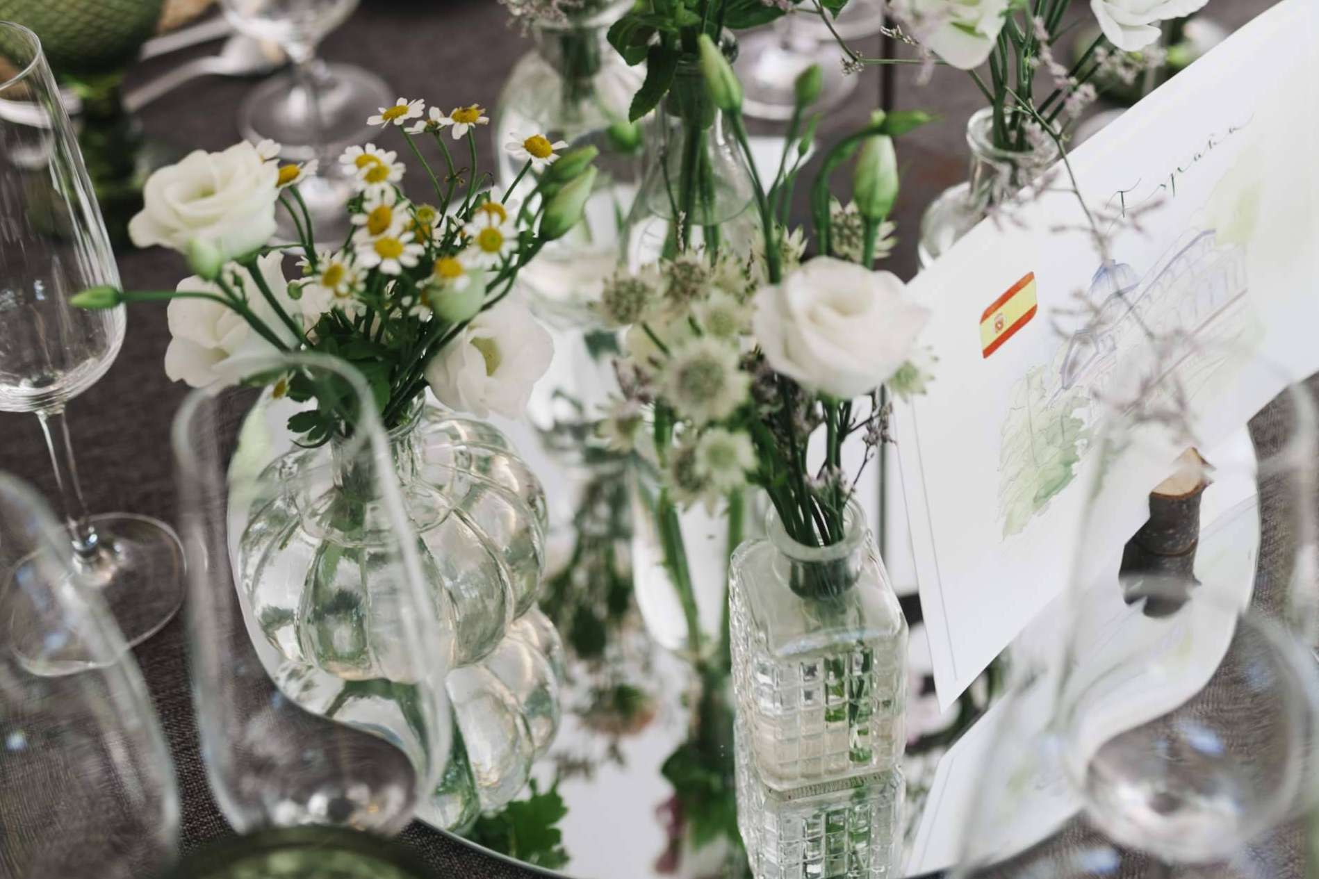¿Cómo son los puestos de decoración que están triunfando en las bodas en 2022?, por Prados Moros