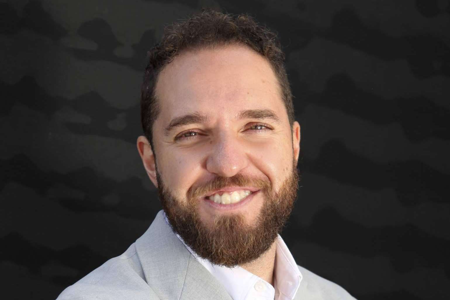 En el 5º Congreso Internacional CONFEVIP, el español Mikel Rufián exalta el trabajo de la Ciberinteligencia