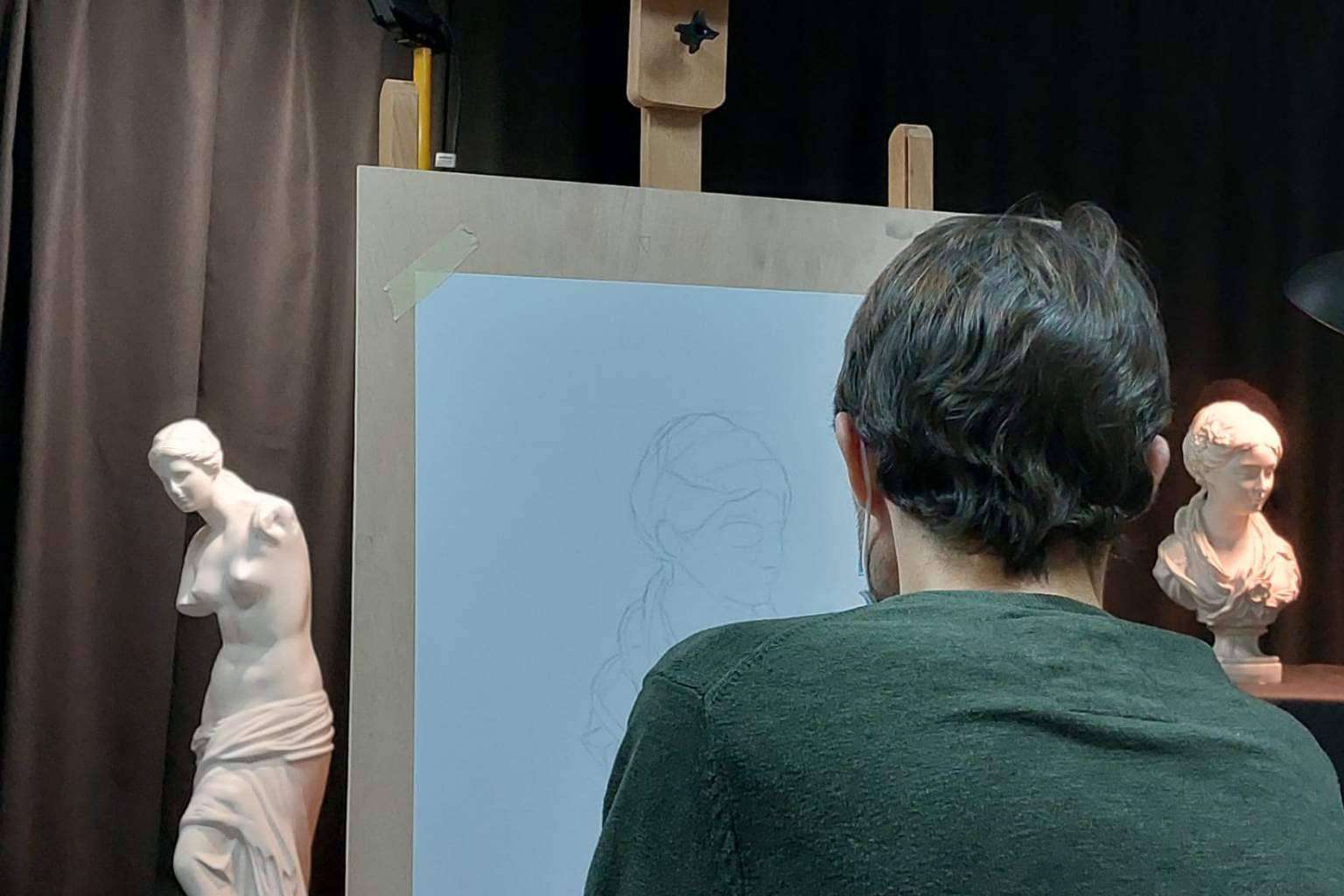 Acerca del curso anual de dibujo y pintura de Estudio Ilógico