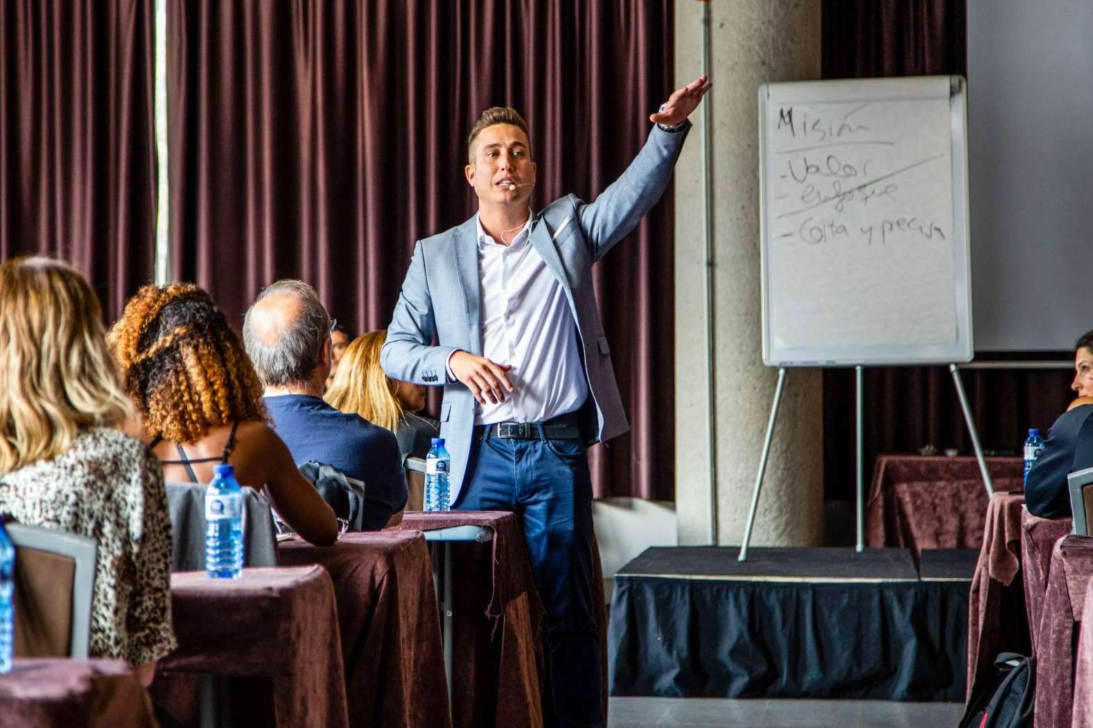 Desarrollar un negocio multinivel con estrategias de marketing de atracción de Digital Network PRO