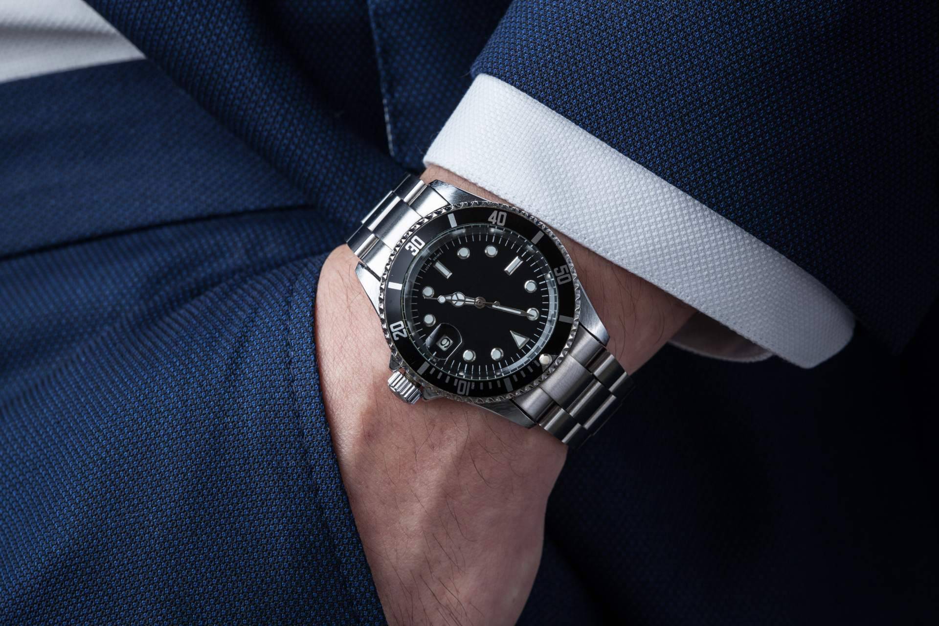 Bonhill Group, la empresa de confianza de compraventa relojes