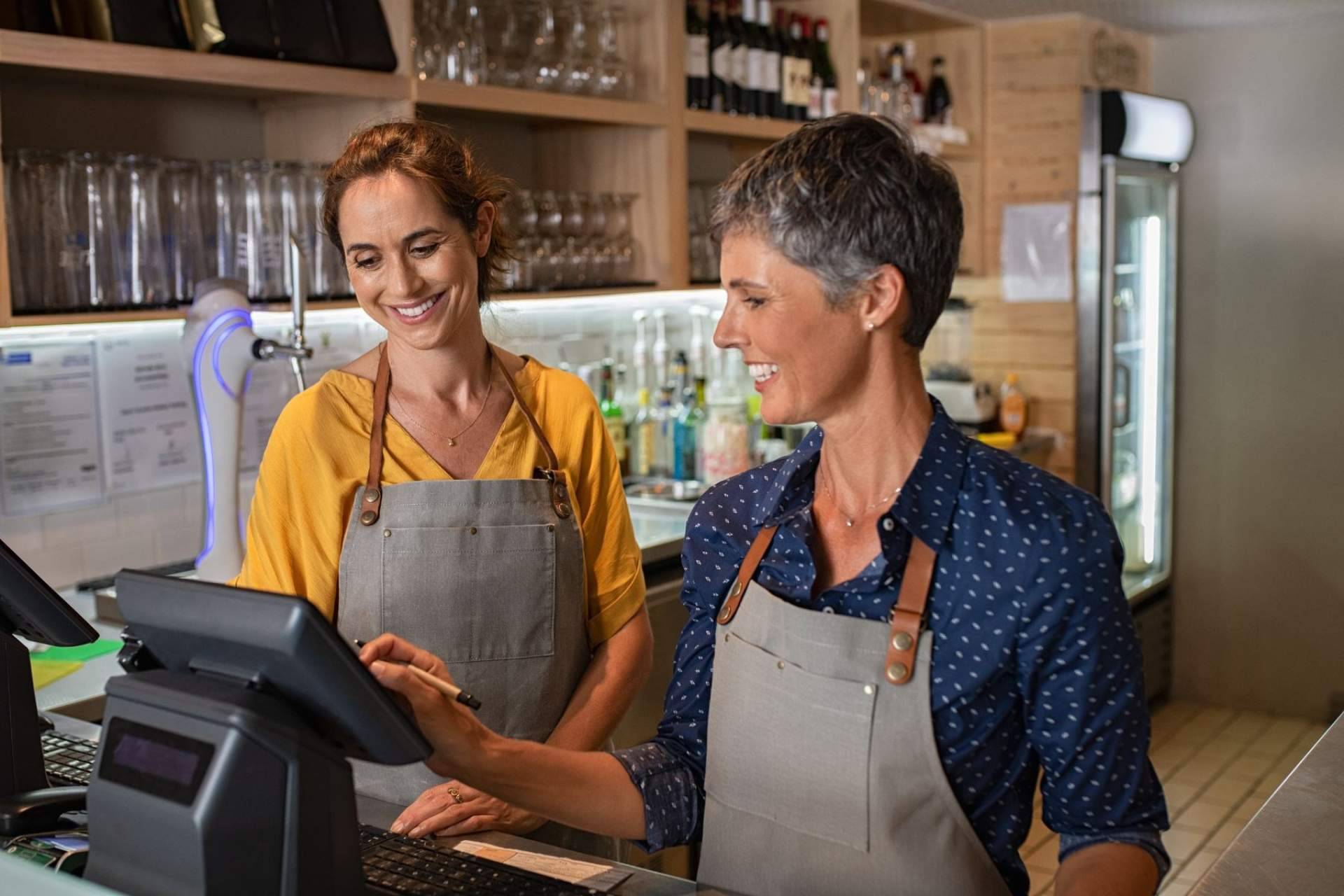 Mejorar la experiencia de los clientes con el software TPV para cafeterías de Miss Tipsi