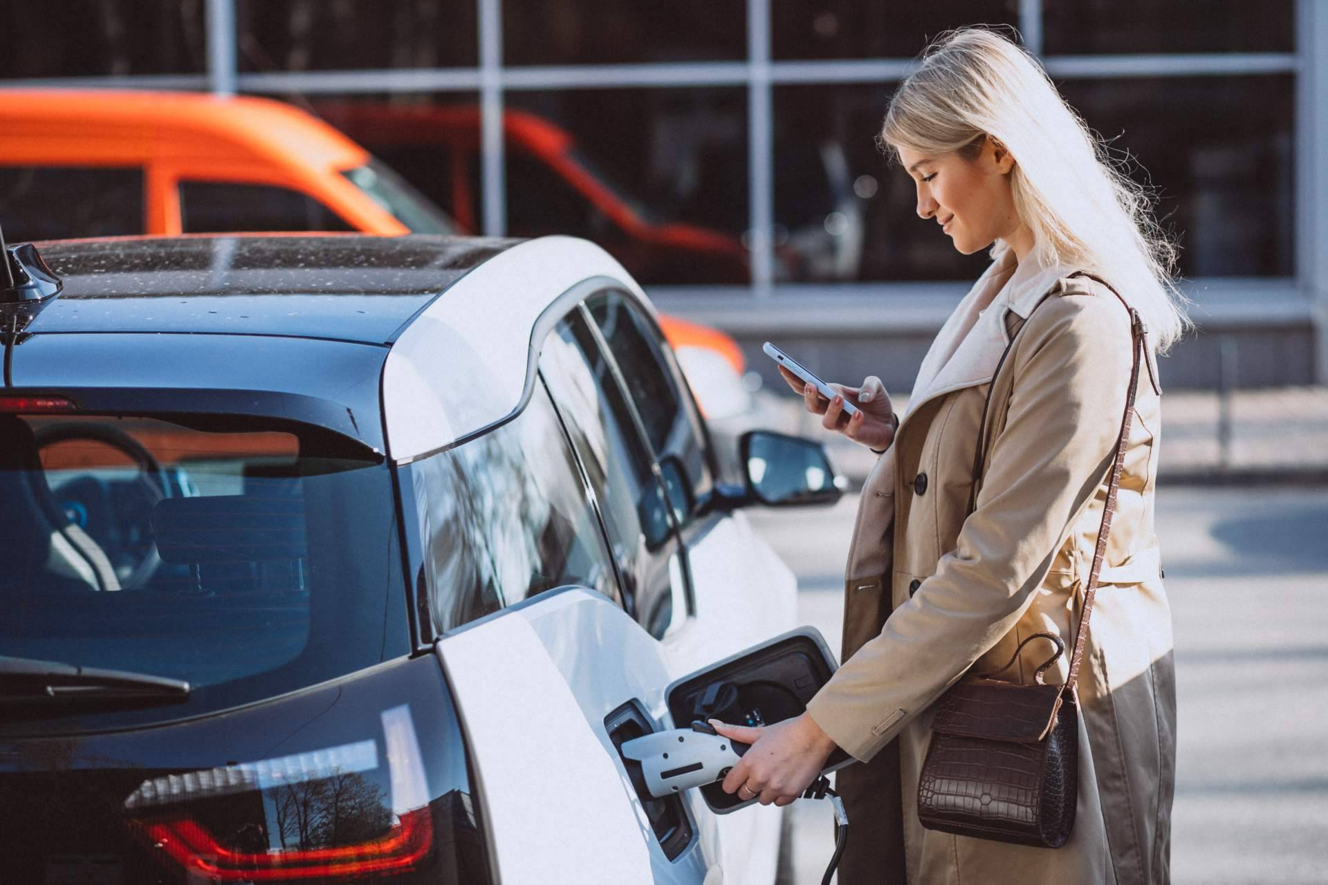 El vehículo eléctrico en las calles del presente y el futuro