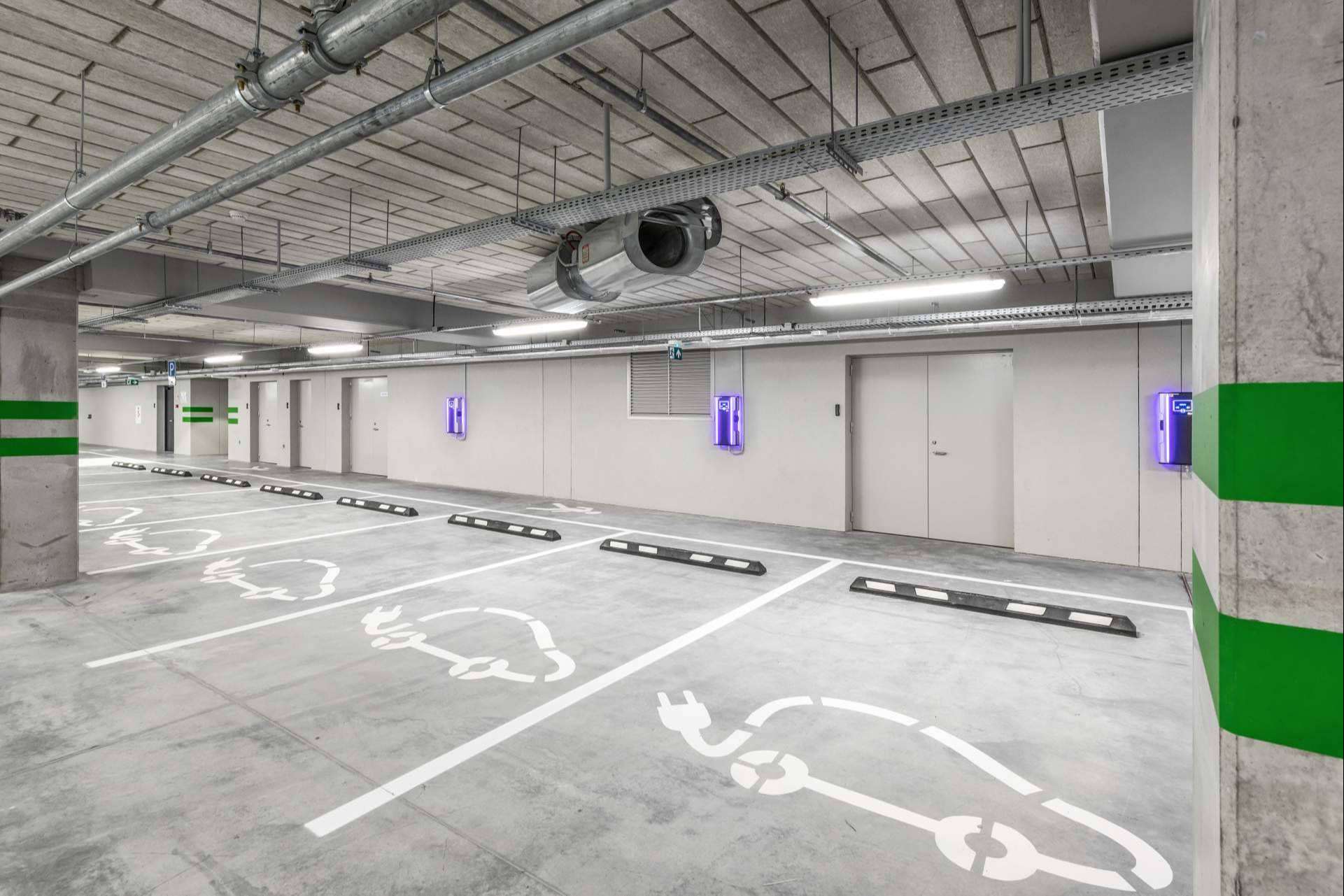 Los beneficios de la preinstalación comunitaria de puntos de recarga para vehículos eléctricos