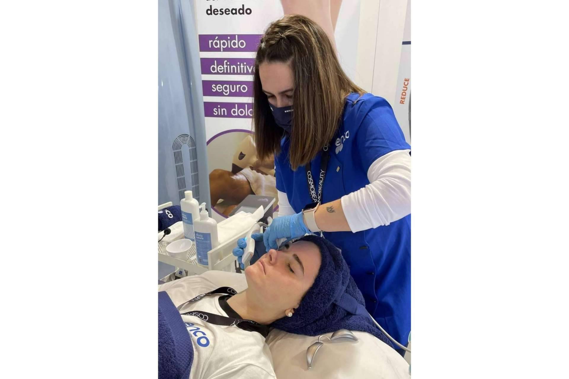 La firma Enco lleva más de 37 años fabricando equipos de medicina estética