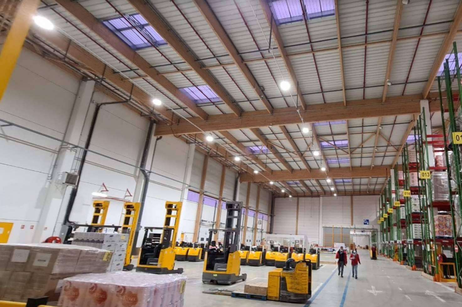 Óptima LED y su servicio de iluminación de naves industriales