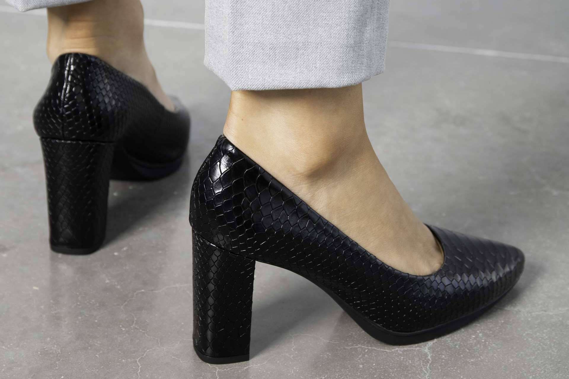 miMaO dispone de una gran variedad de zapatos cómodos para la oficina