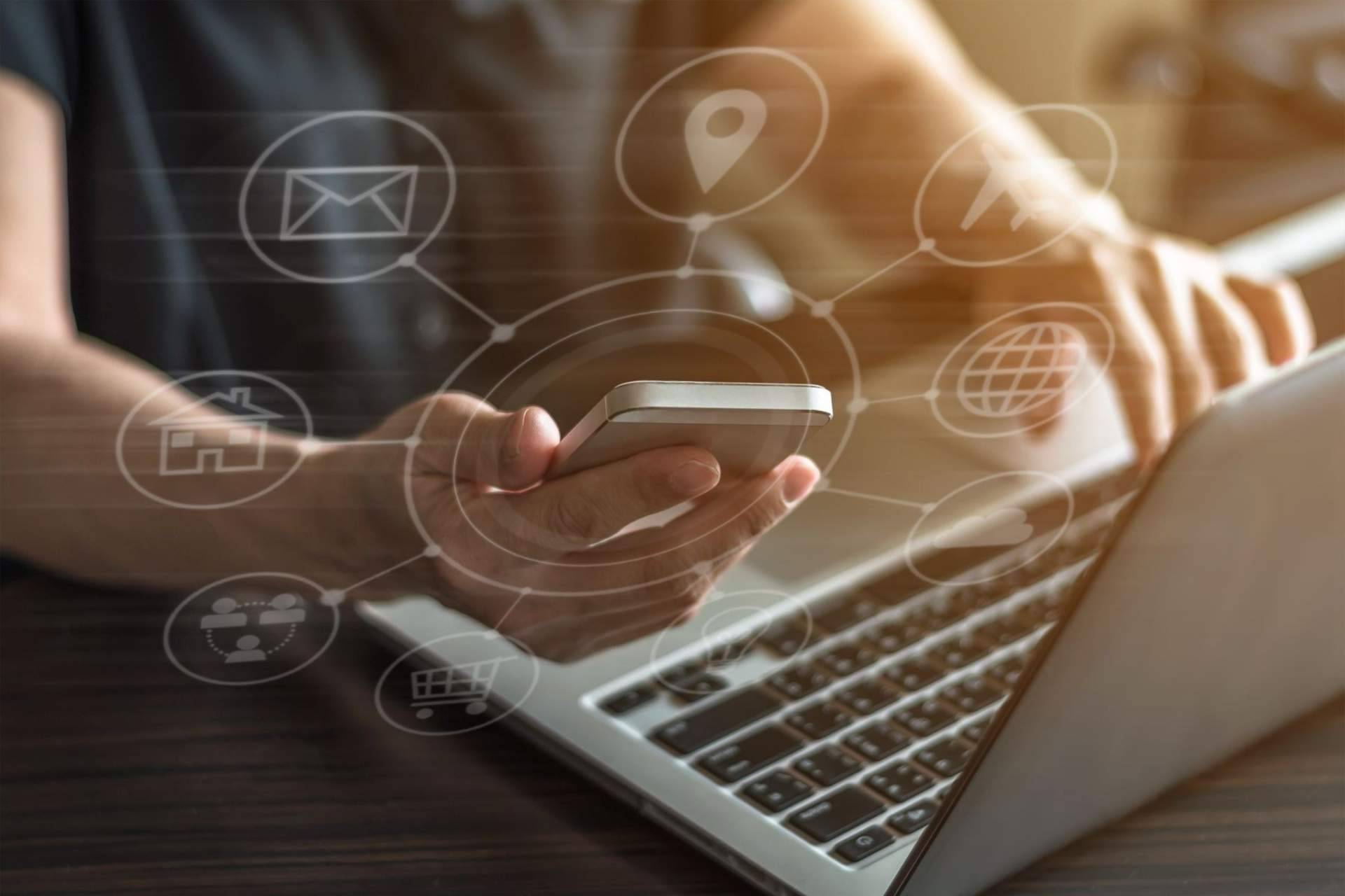 TELLiT ayuda a mejorar las centralitas de voz con canales de chat y vídeo