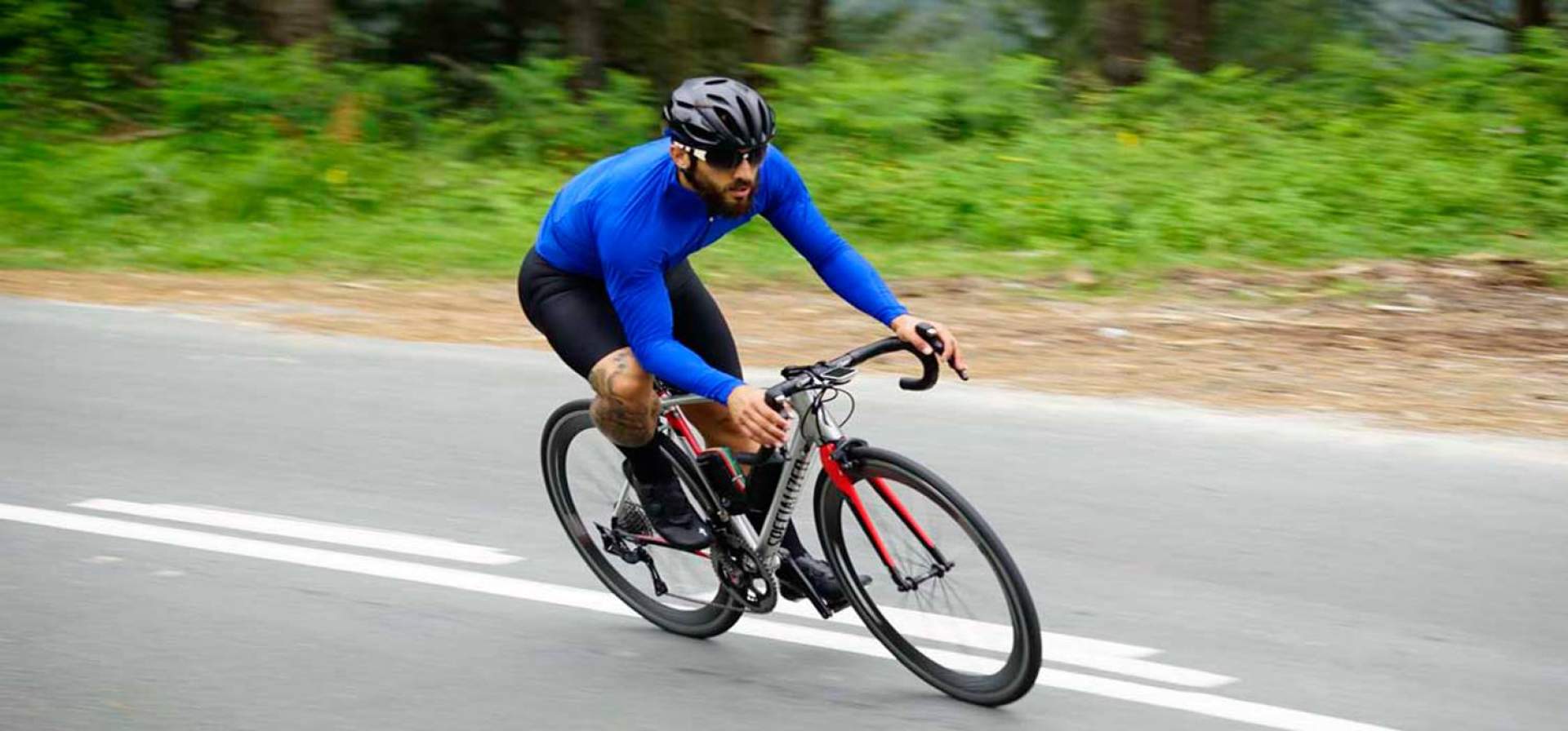 Adquirir una gran variedad de ropa de ciclismo es posible en Nacca