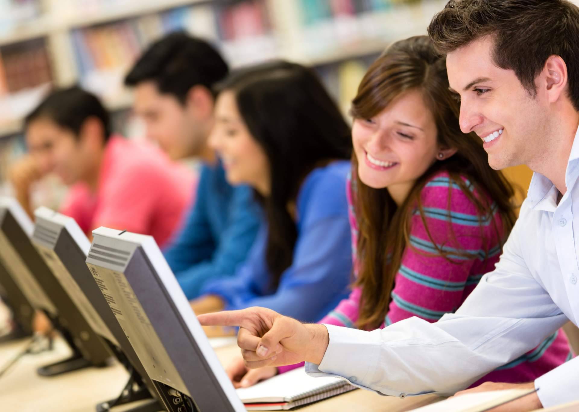 Consejos para superar el examen práctico de conducir, de la mano de Autoescuela 2000