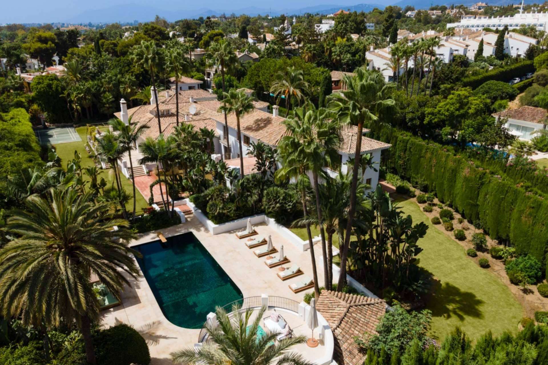Adquirir villas en la Costa del Sol en la inmobiliaria de lujo Zeuthen & Company
