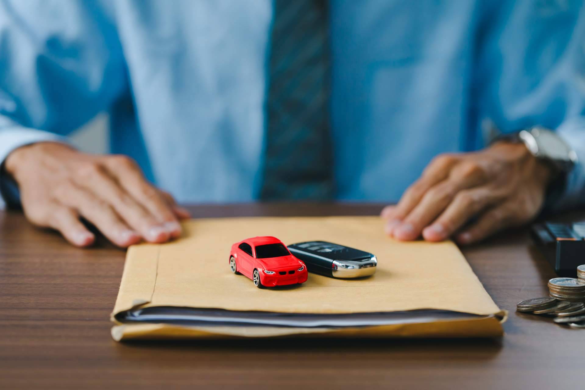 Los servicios de Gestoría Jáuregui para realizar la transferencia de coches online