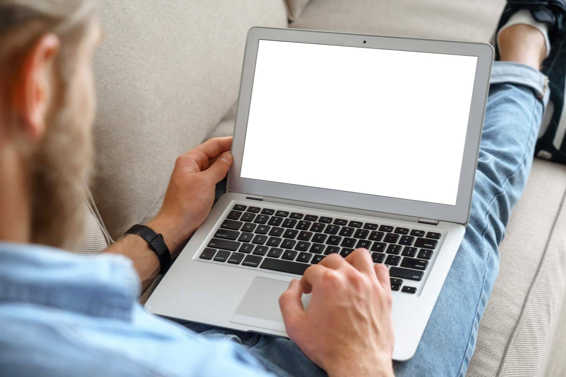 ¿Dónde pedir partida de nacimiento online?. Una solución de RegistroCivil Online