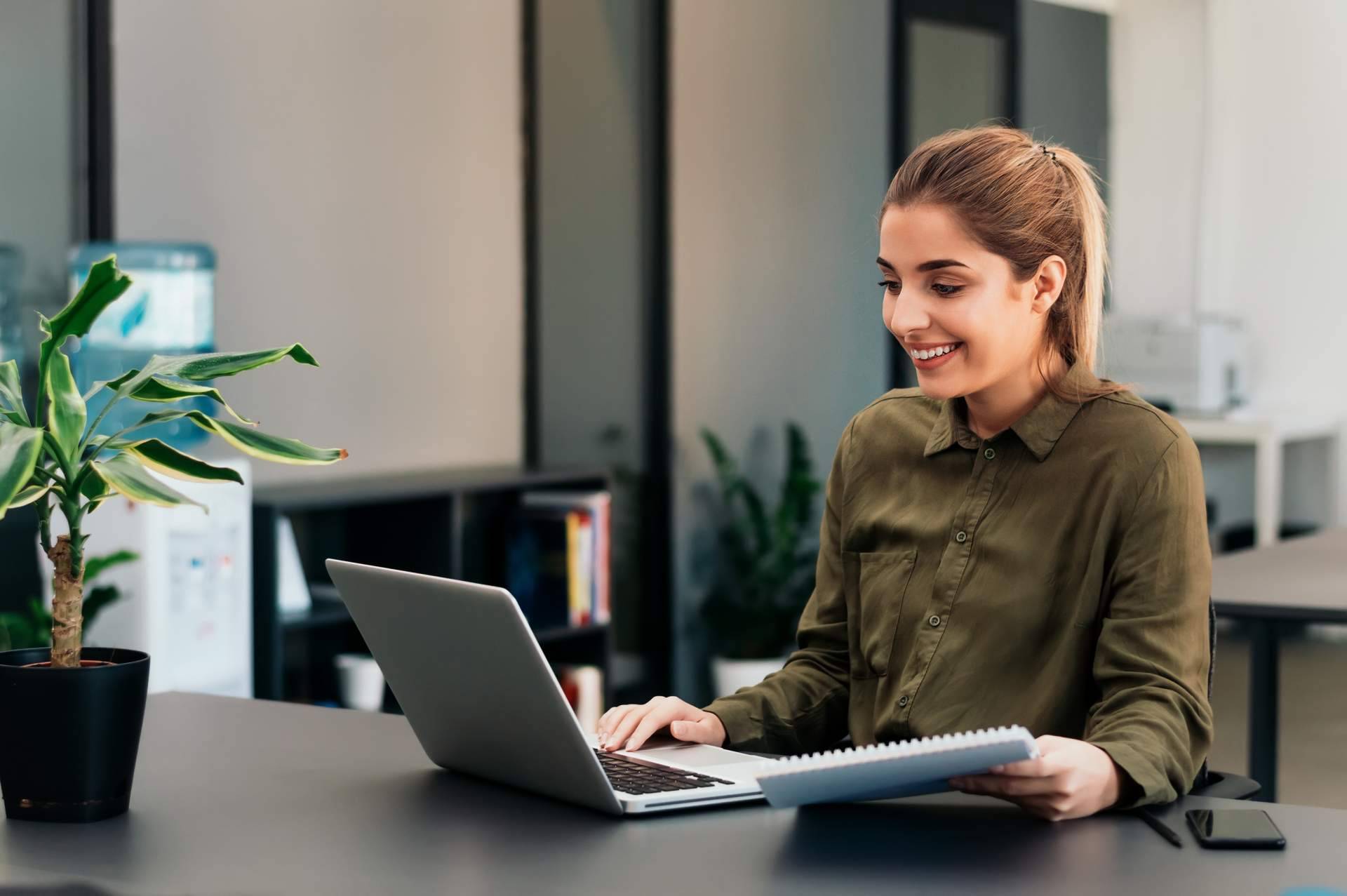 Acceder a másteres y cursos online de recursos humanos de calidad, con los descuentos del Black Friday