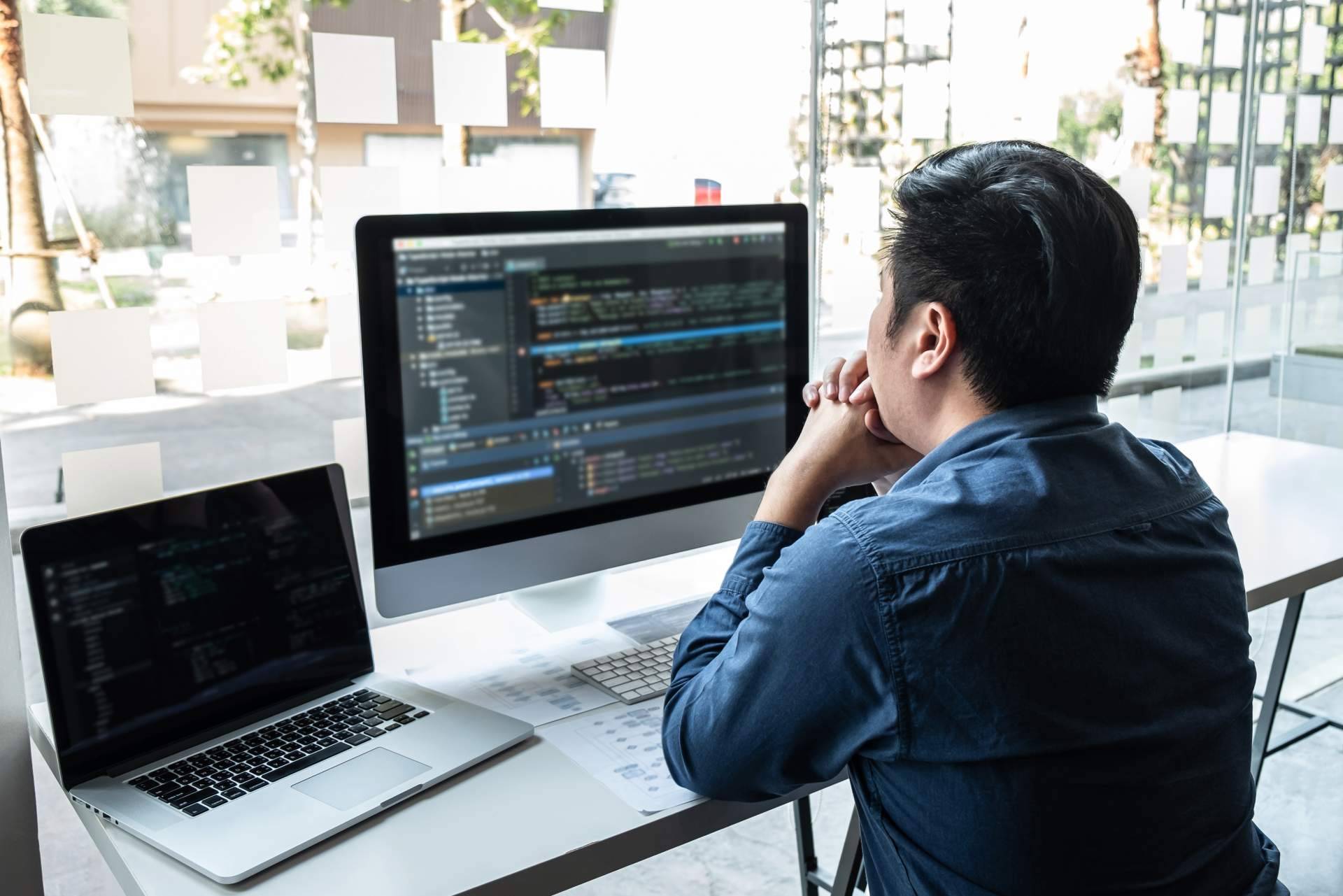 ¿Cuáles son las ventajas del software ERP que desarrolla CEESA para las pequeñas empresas?
