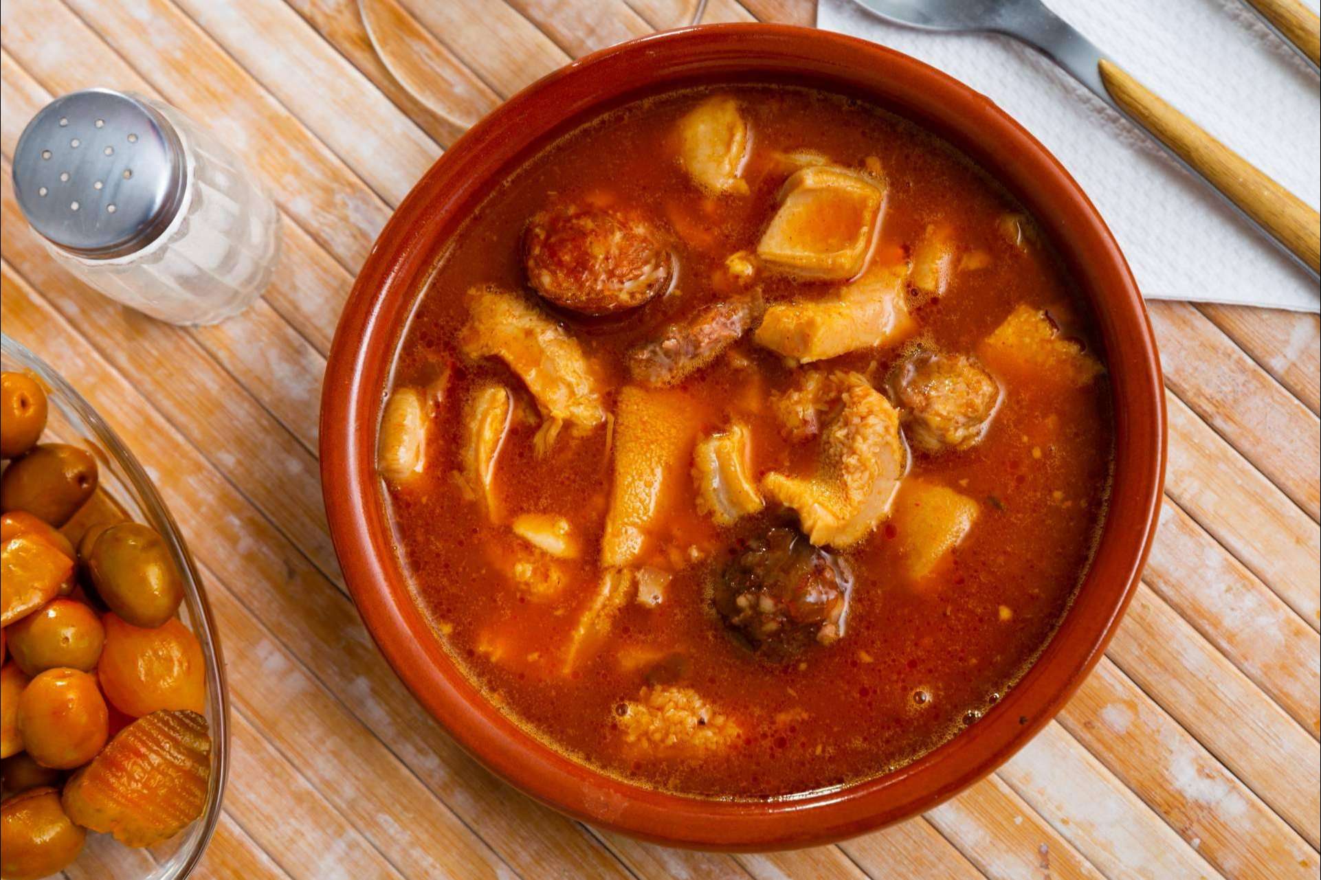 Casa Ricardo, uno de los restaurantes más recomendados de la capital española para degustar los callos a la madrileña