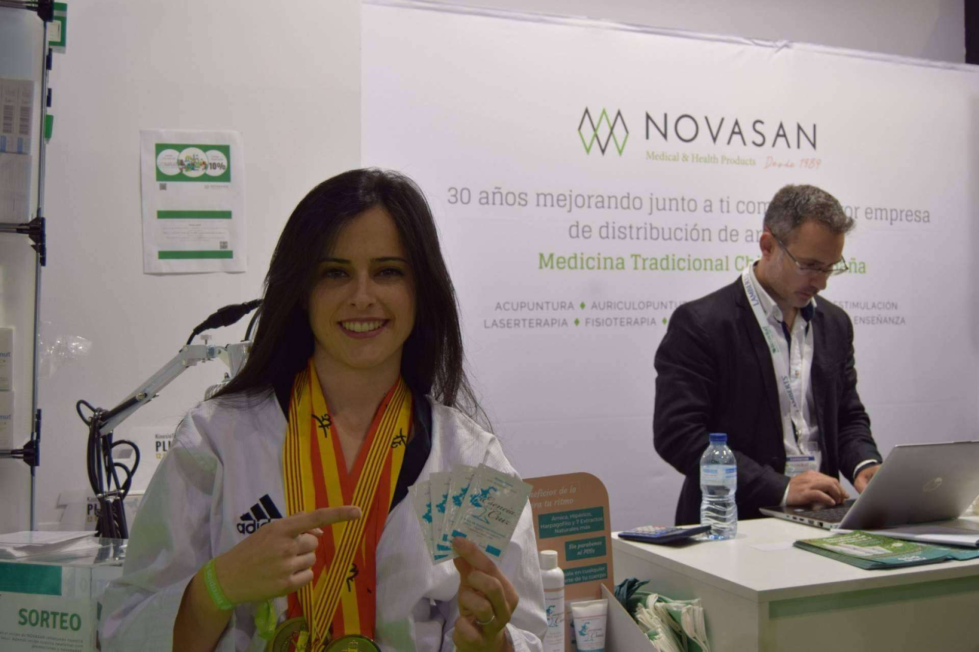 Conocer los beneficios de usar la cosmética natural de Esencia de la Cruz