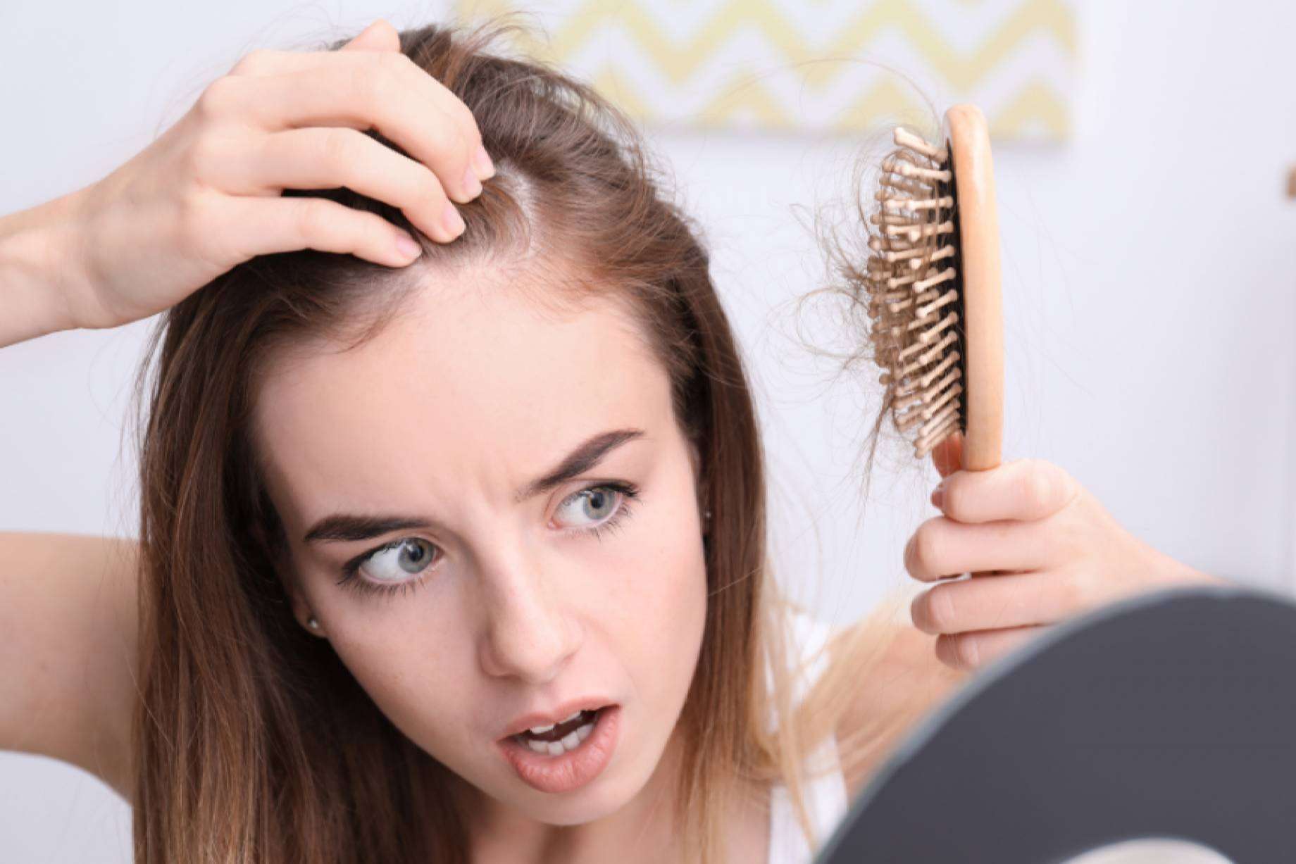 ¿Qué es y por qué se produce la alopecia femenina?, por Kmax
