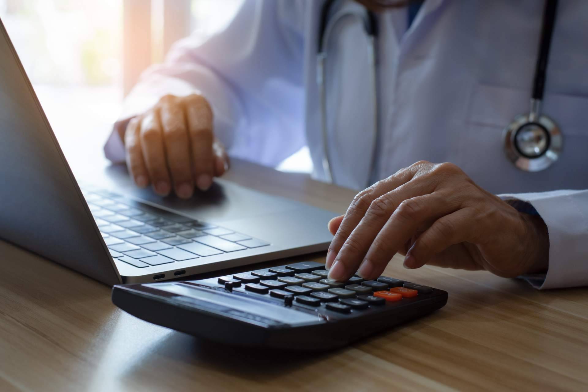 Asesority, el servicio para reclamar intereses abusivos