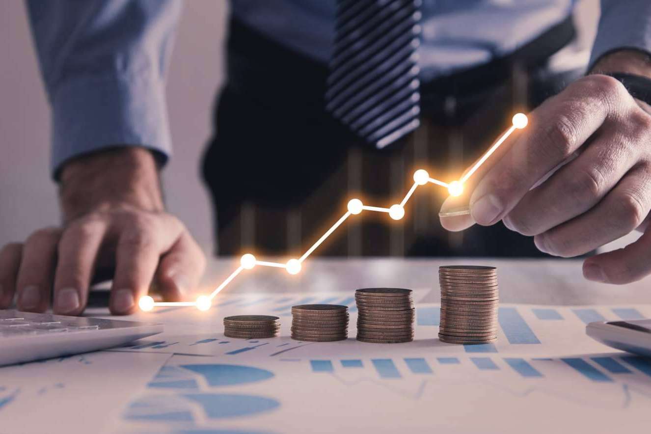 Ventajas de invertir en un fondo de inversión regulado, de la mano de Shark Inversiones