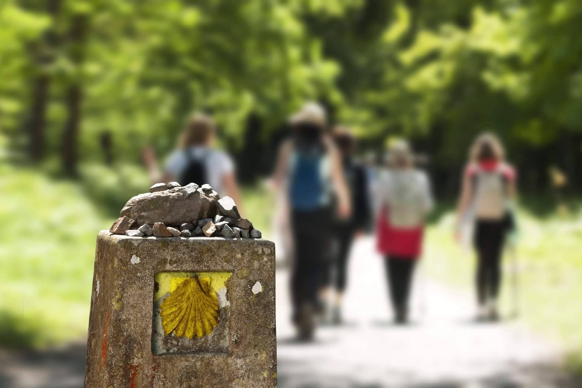 Pulsera peregrina, un diseño propio de Jael Joyería en homenaje al Camino de Santiago