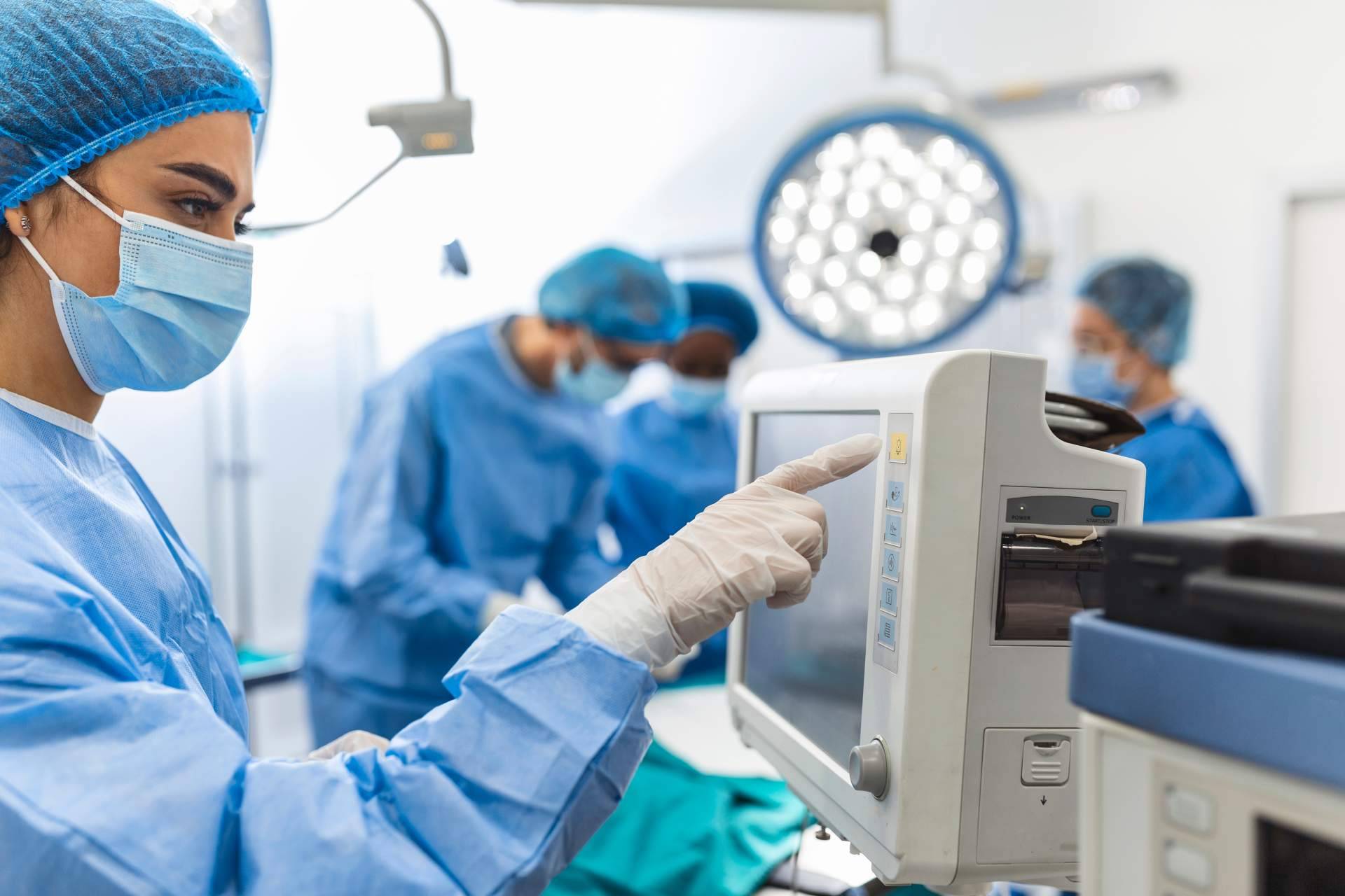 ¿Qué hay que saber acerca de la reducción mamaria?, de la mano de expertos como el Dr. Jorge Planas