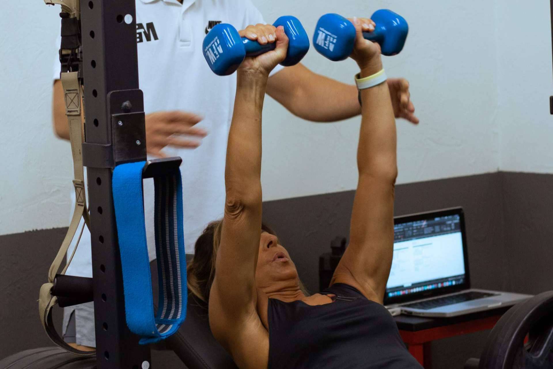 Entrenamiento de fuerza para la pérdida de peso, con Muévete Conmigo