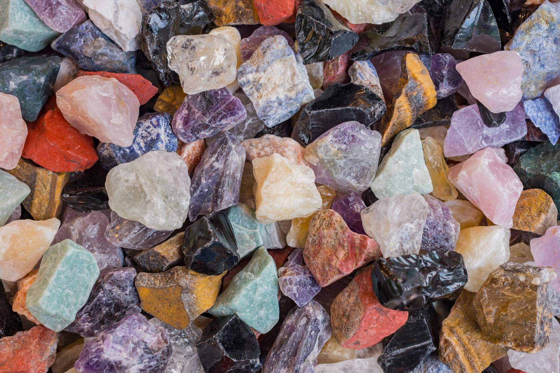 Pulseras de piedras semipreciosas energéticas hechas a mano con la Luna de Buda