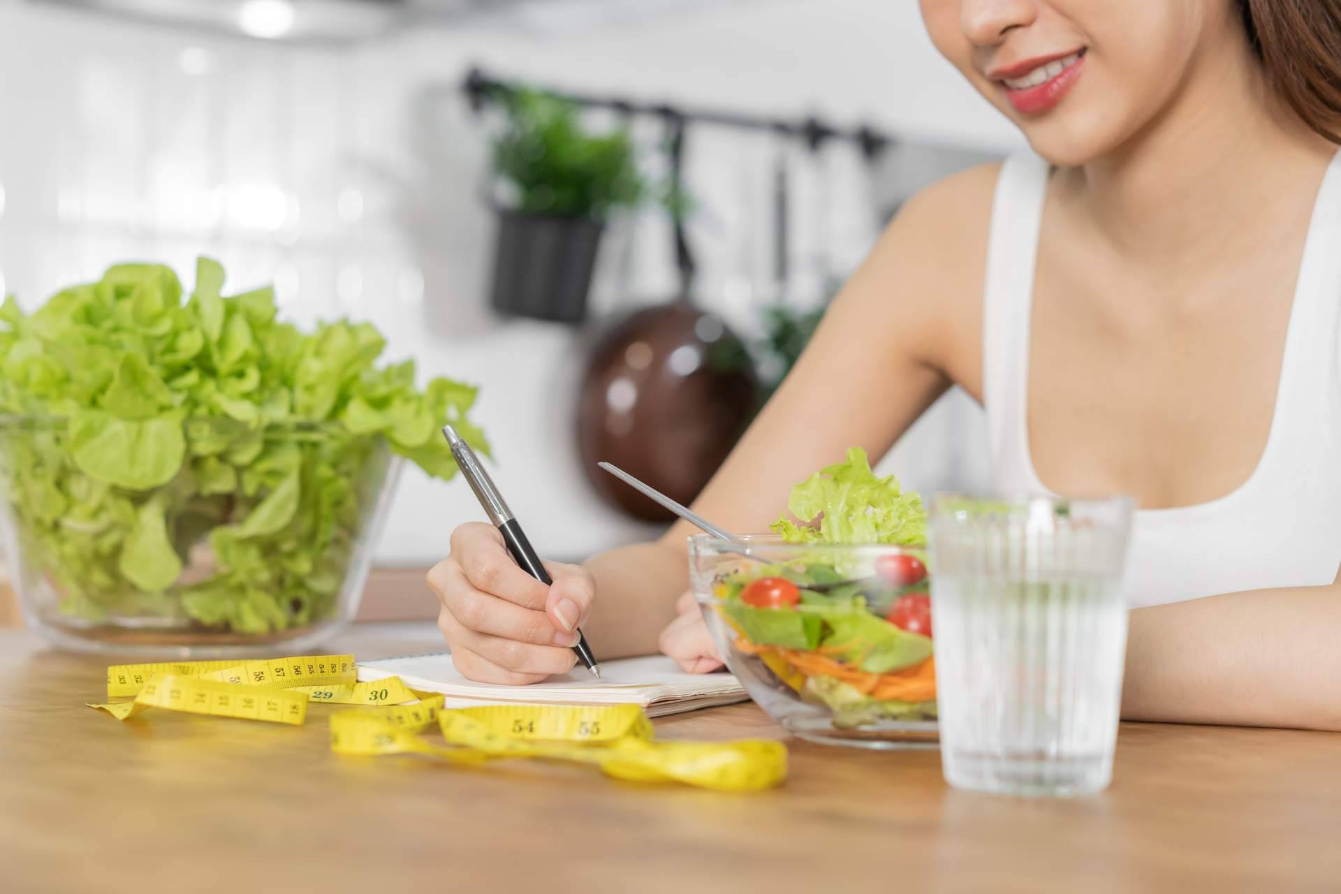 El asesoramiento nutritivo femenino de PmTeamWomanFit se personaliza y adapta al estado físico y los objetivos de cada persona