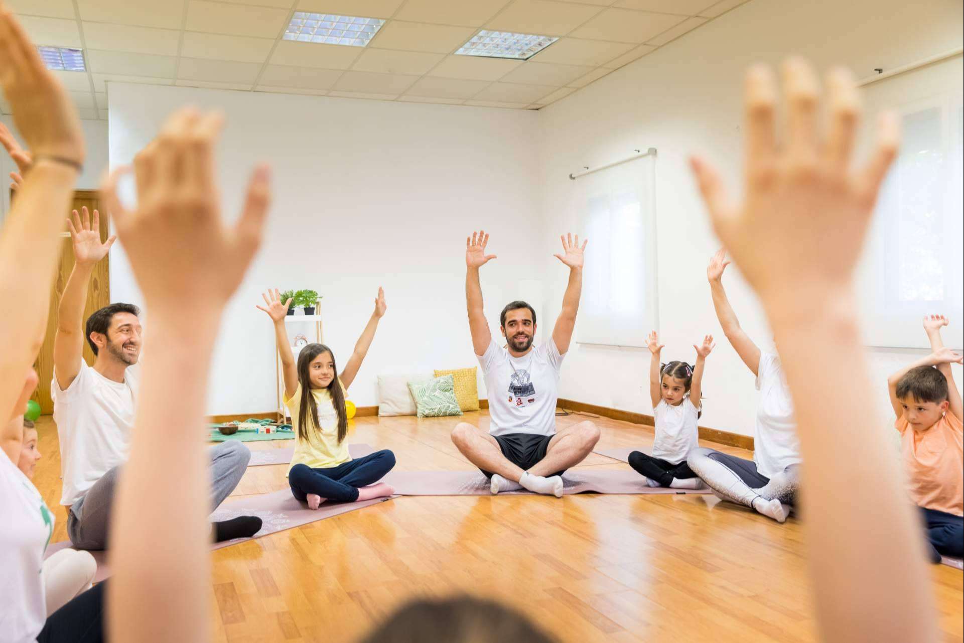Ser profesor de yoga y mindfulness para niños, de la mano de Yoga Maya Kids