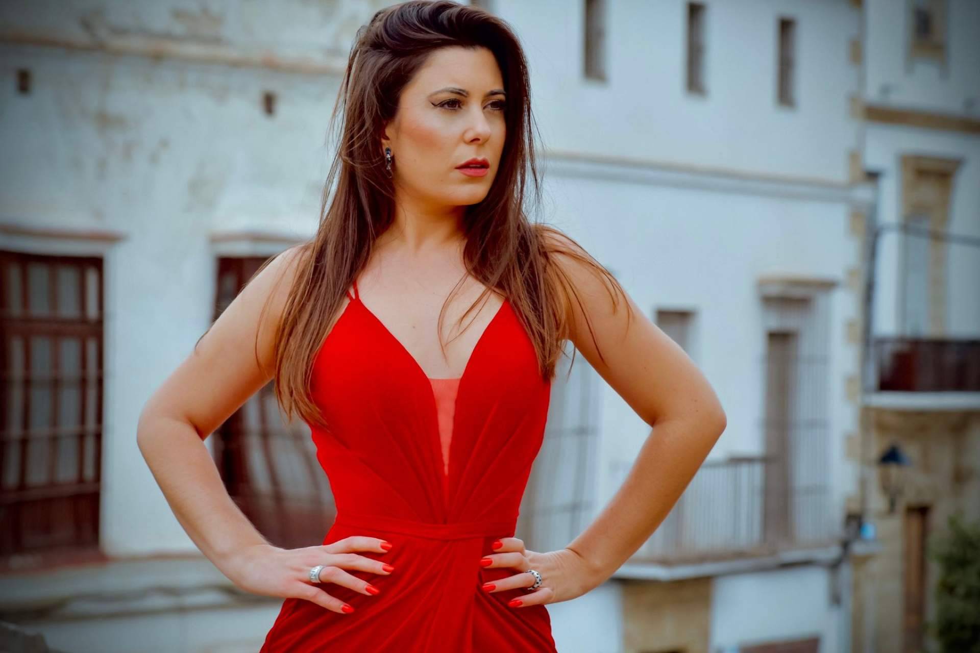 La conocida Isabella Seijo empieza fuerte el 2023 lanzando diferentes éxitos musicales