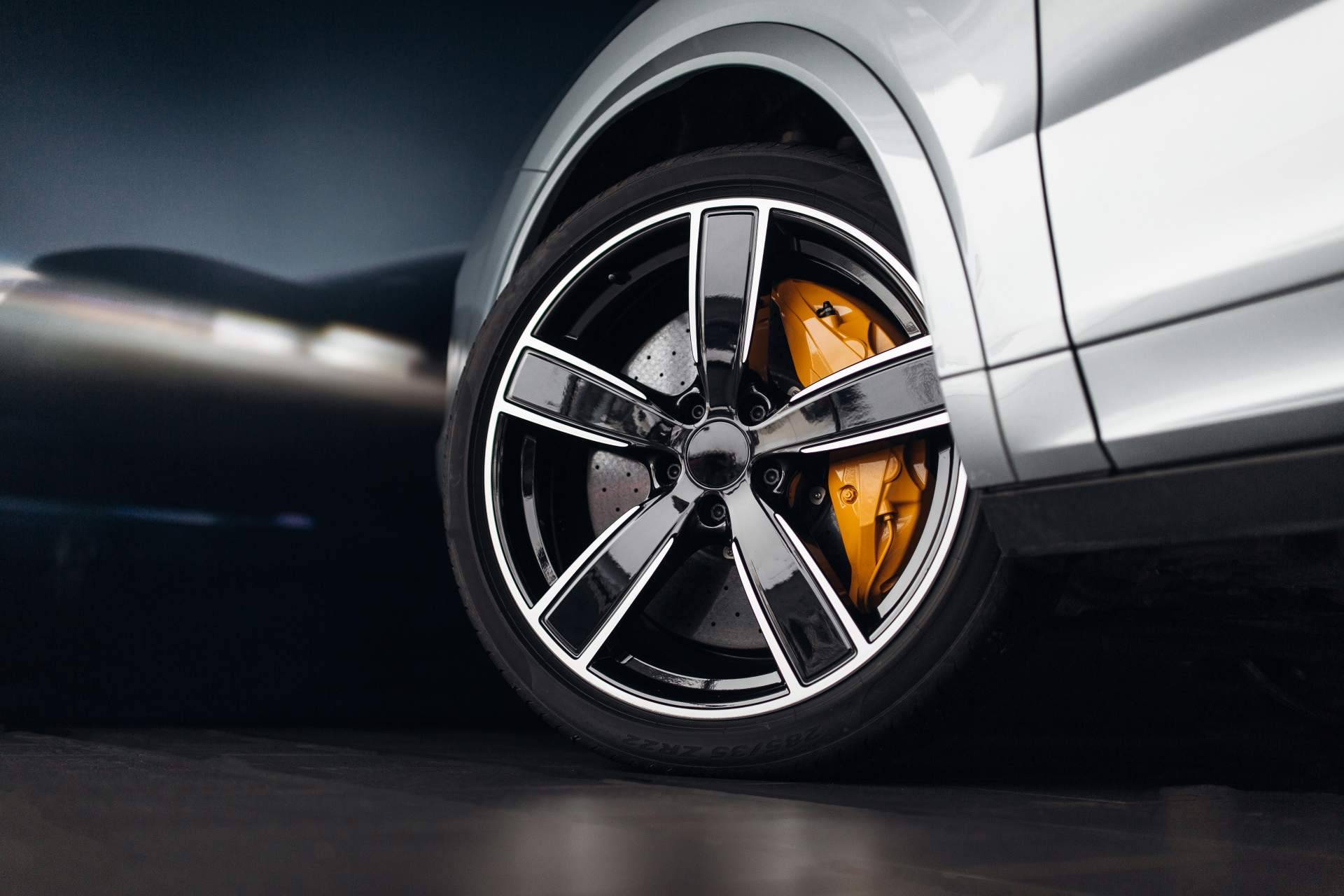 Las ventajas de alquilar un AMG con Rent Car Deluxe