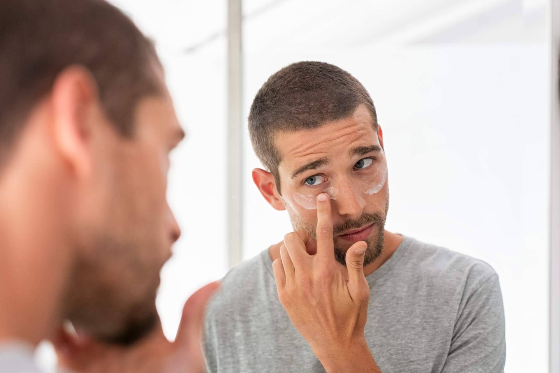 MensandBeauty sobre los productos cosméticos imprescindibles en la rutina de belleza para hombre