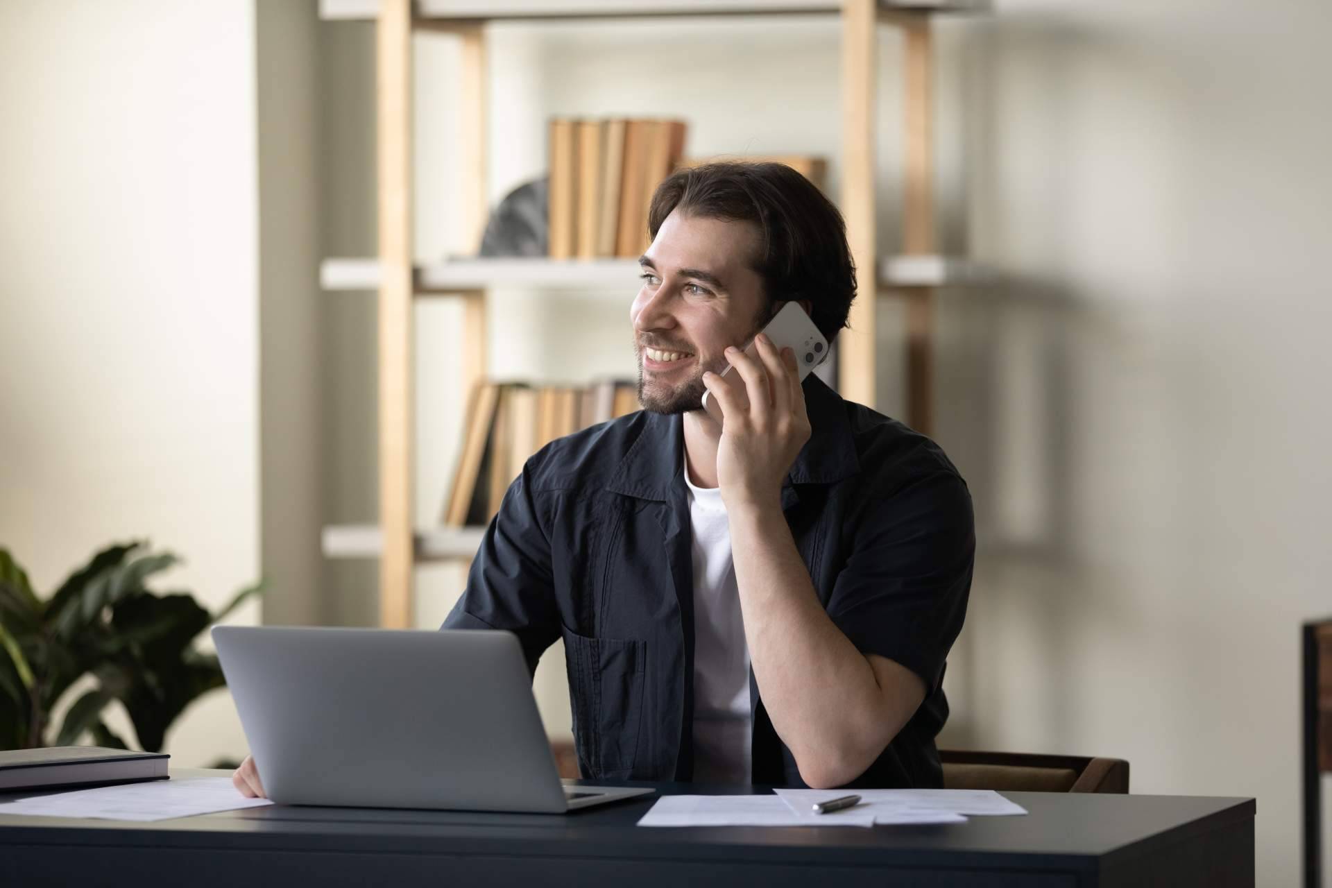 Glomarkhome pone a disposición de sus clientes un catálogo de servicios dentro del cual se encuentra el marketing telefónico