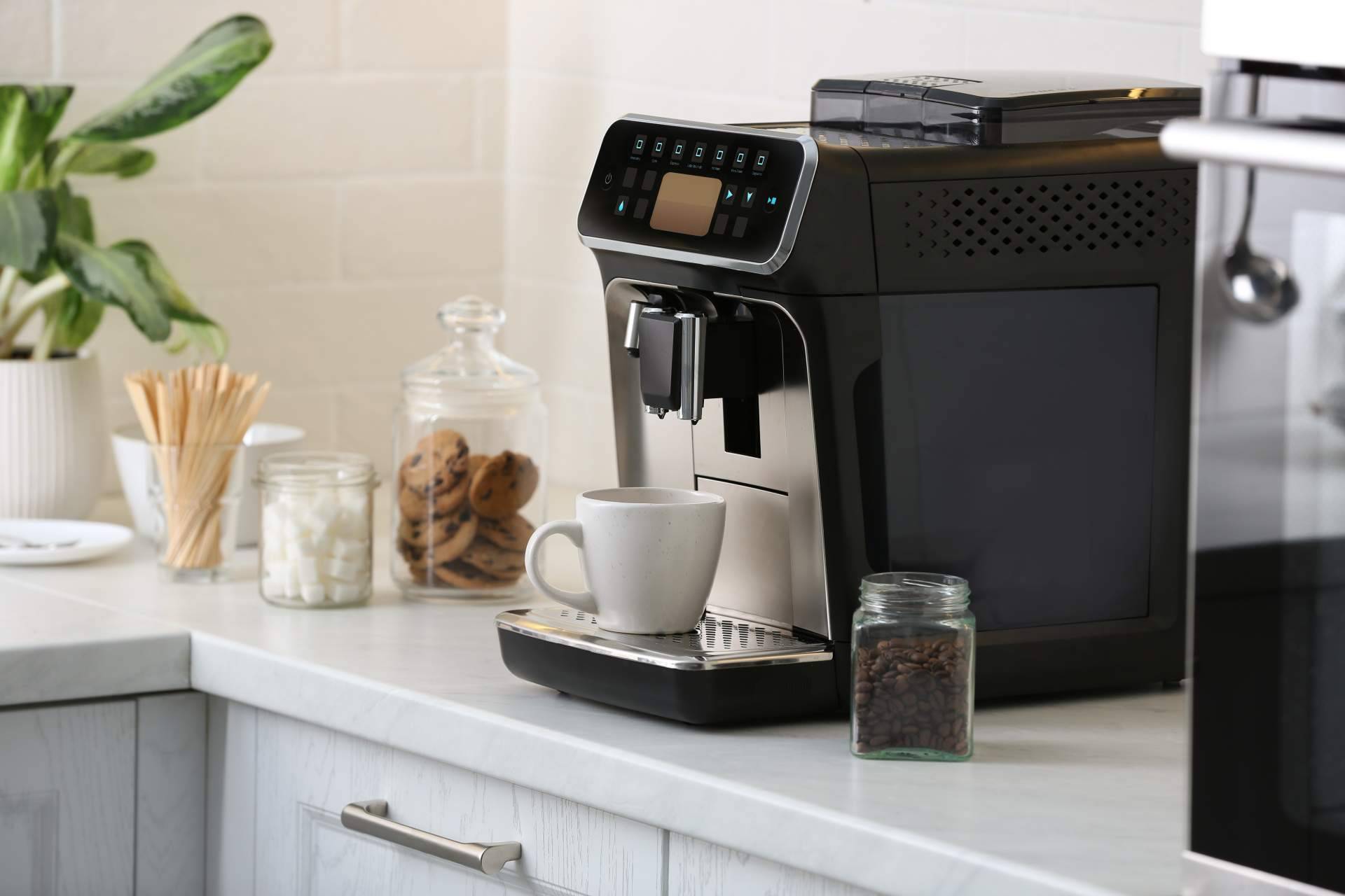 ¿Cómo son las máquinas de café para la oficina de C&B Señor?