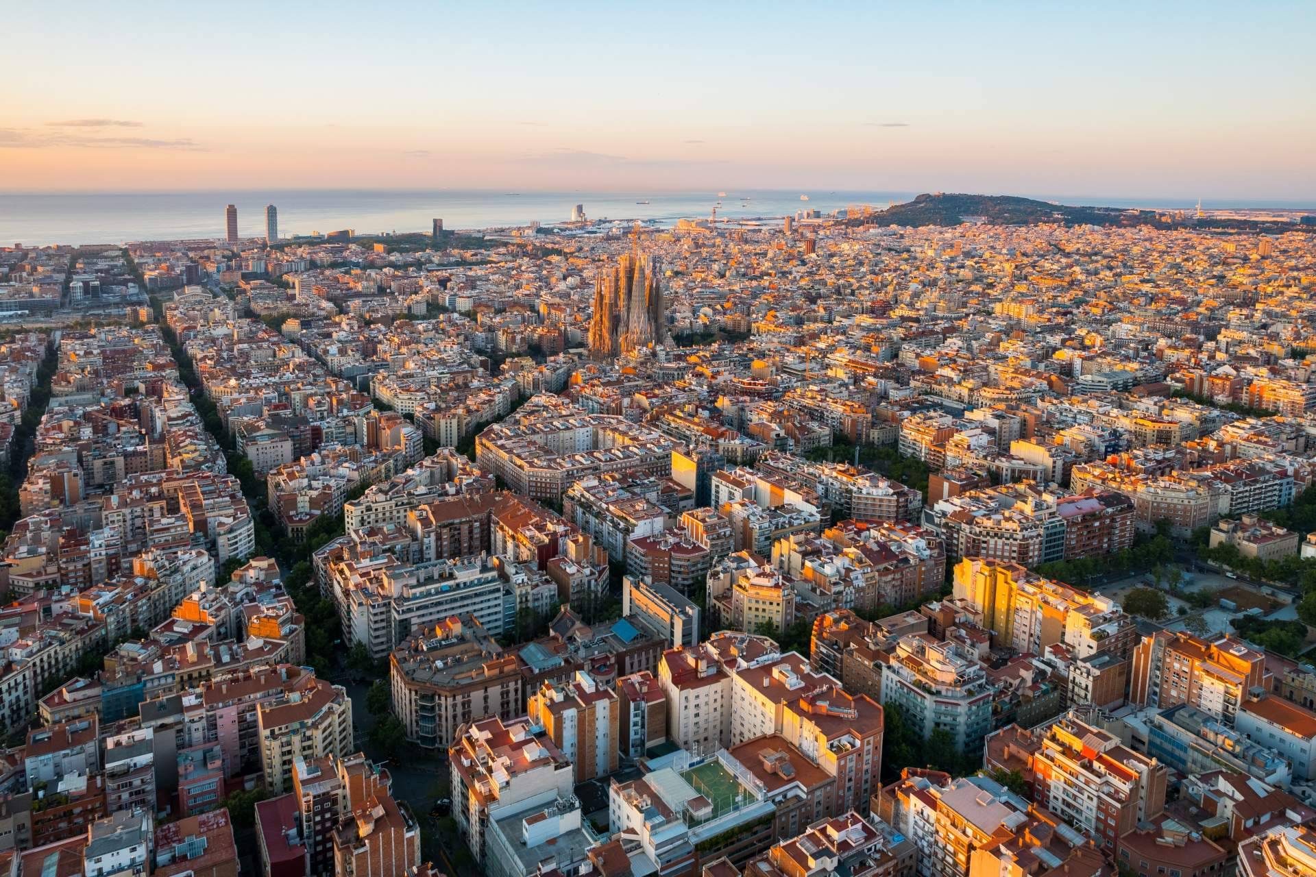 El éxito de La Casa Agency ubicada en el Clot, Barcelona