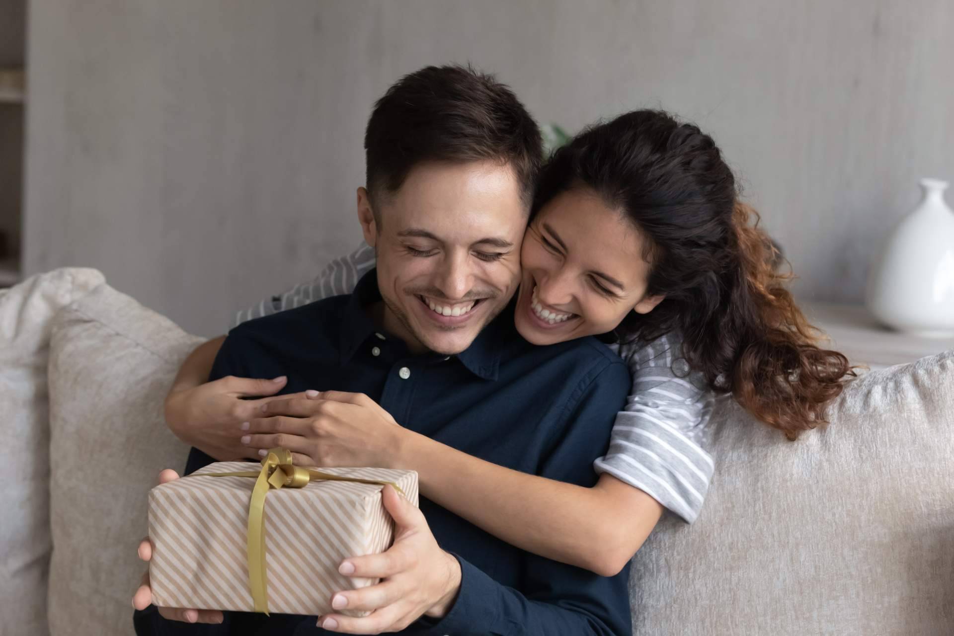 Ideas de saludos personalizados para el Día de los Enamorados, con Asombro Extremo
