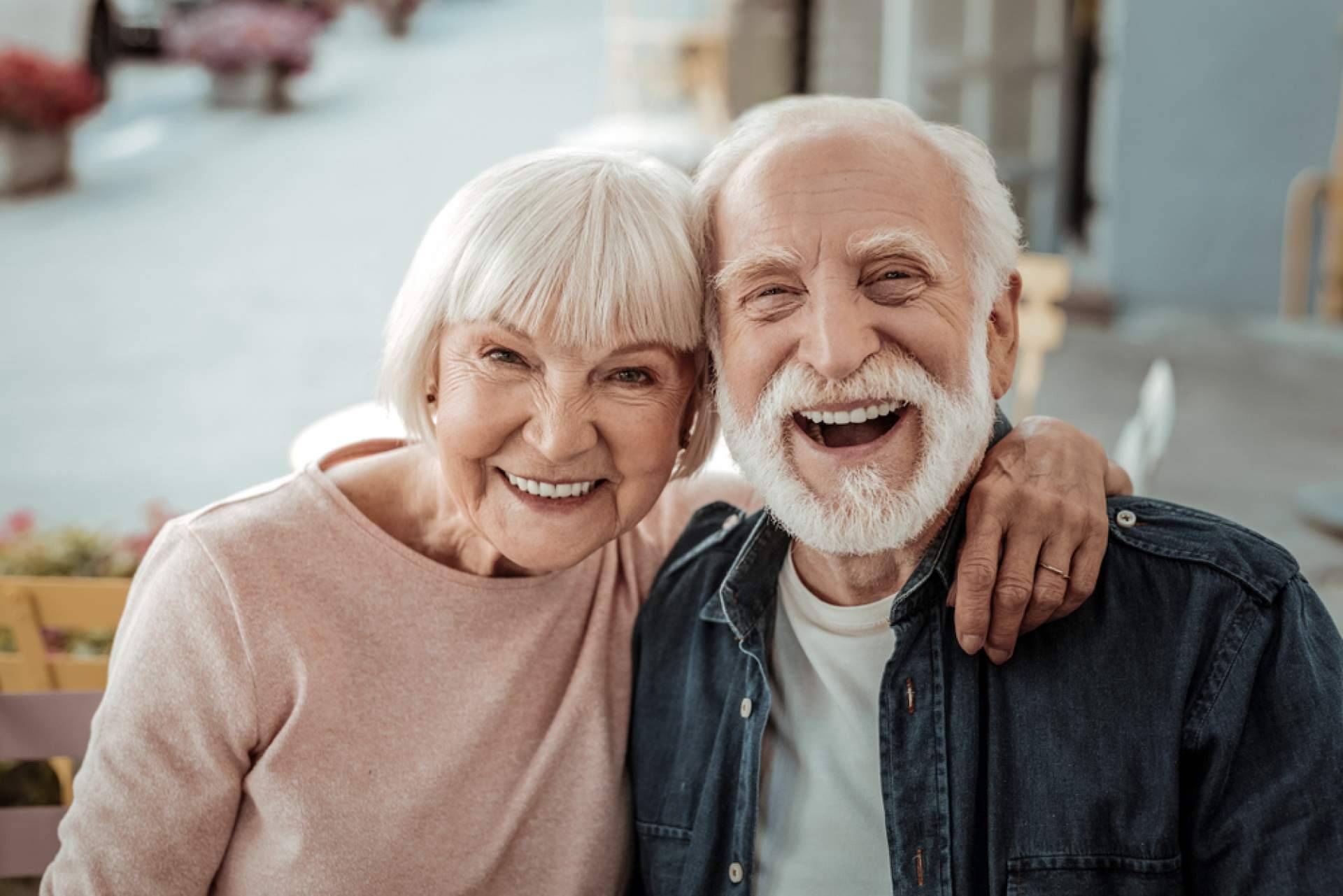 El diseño de sonrisa y la salud dental, según el Doctor Jorge Escobar