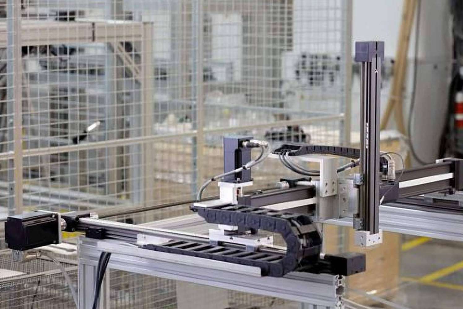 Los robots cartesianos de igus, fáciles de programar y configurar